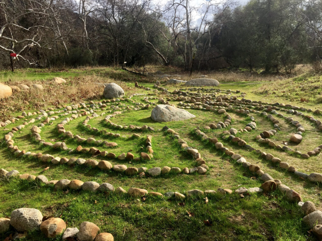 Stone circle labyrinth