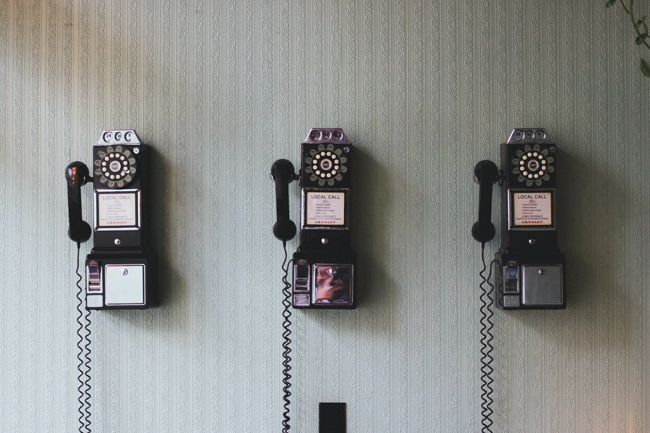 How to work with an employee reward internal communications specialist
