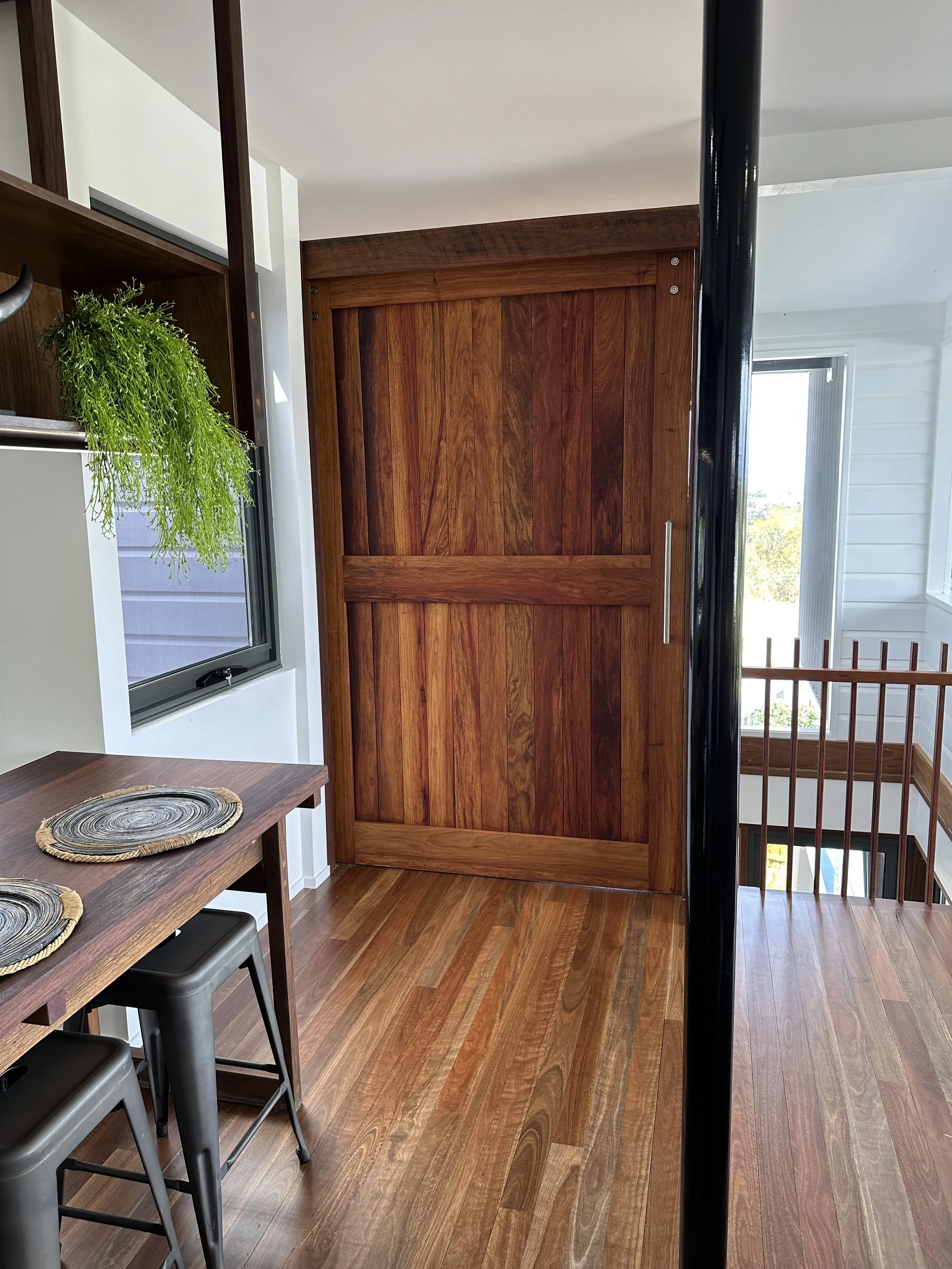 VJ barn door rosewood