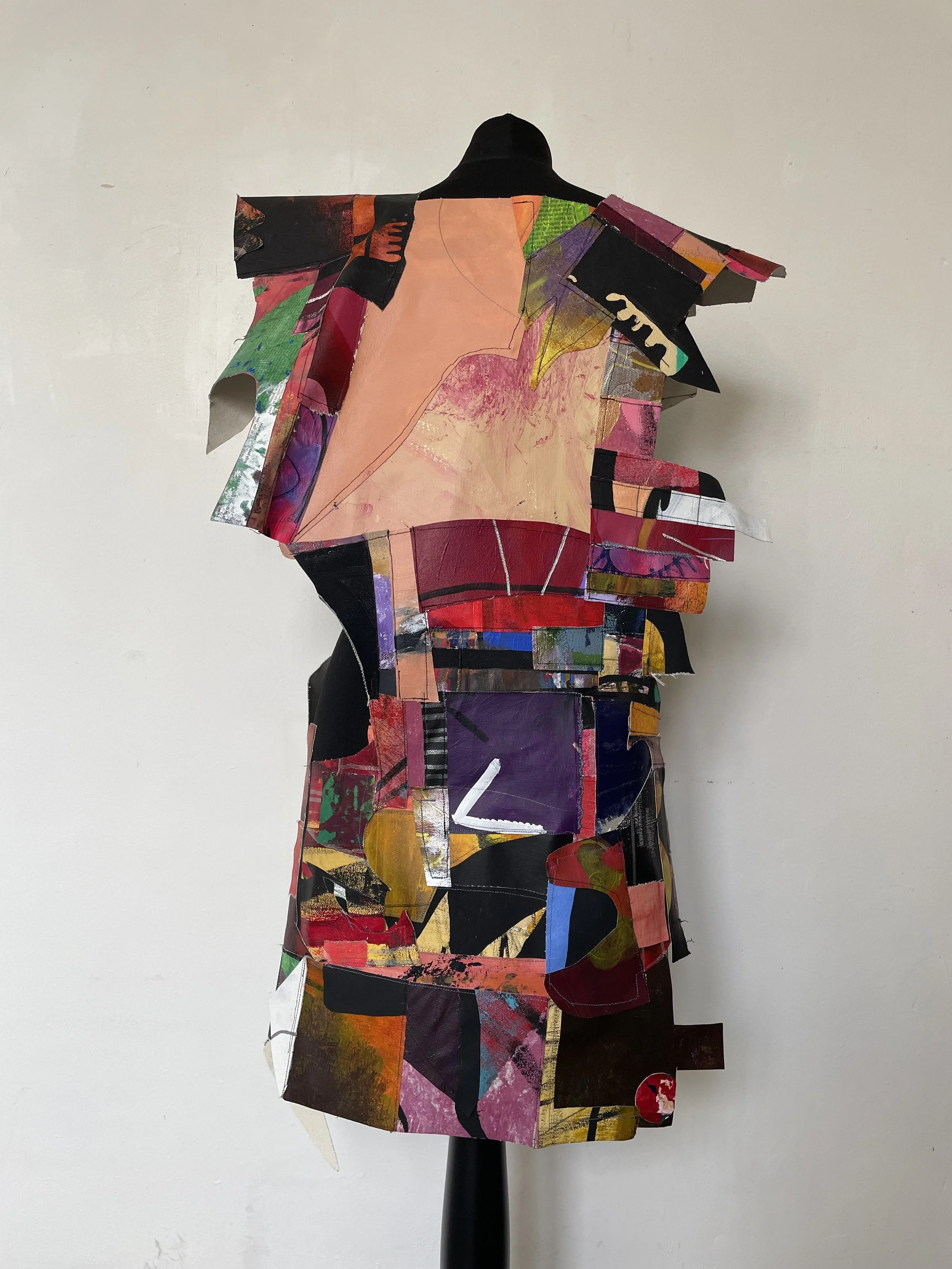 ELECFI_THESHIFTINGSELF.COMPOSITION1.BACK.jpg