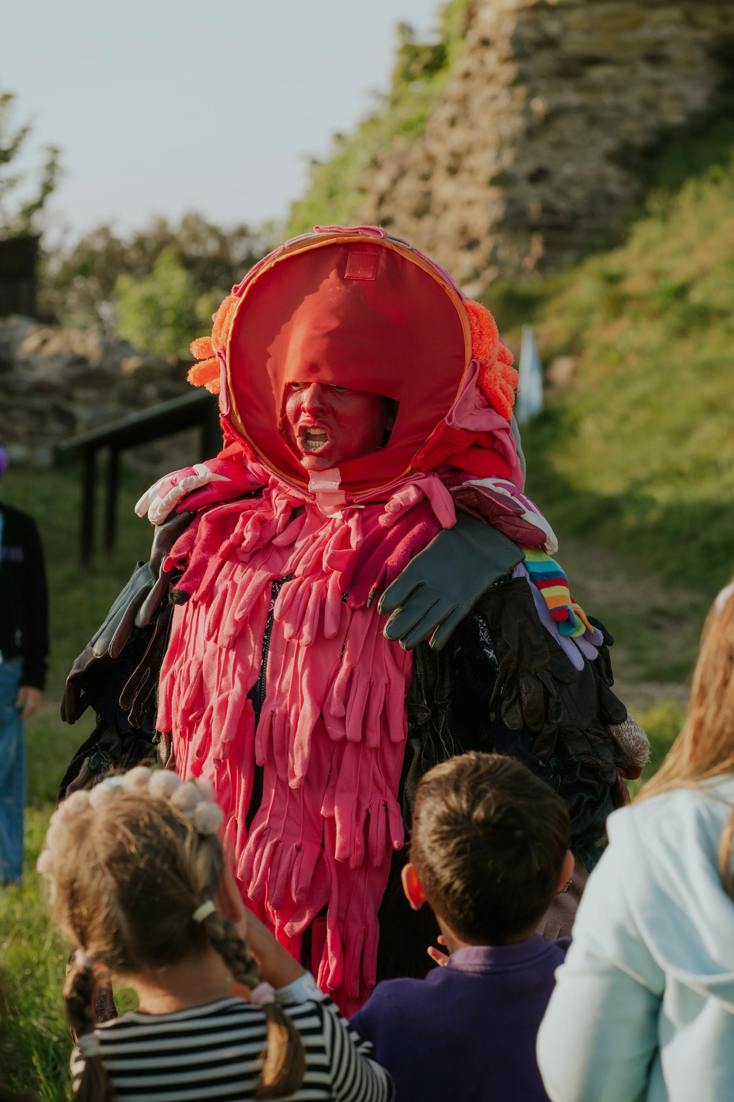 FOR BLOG 4 GEORGINA-COOK-HASTINGS-CASTLE-05661.jpg