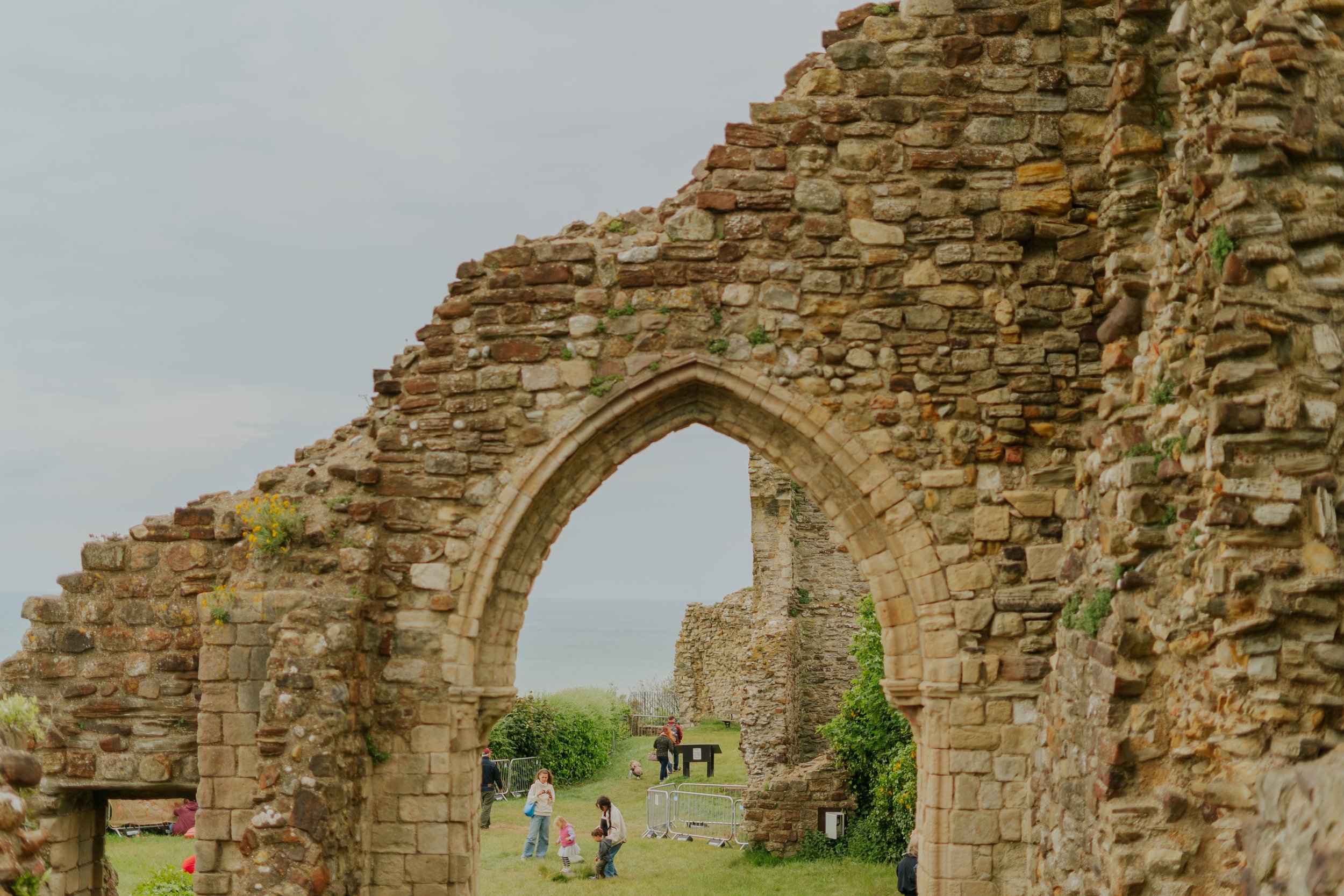 FOR BLOG GEORGINA-COOK-HASTINGS-CASTLE-06685.jpg