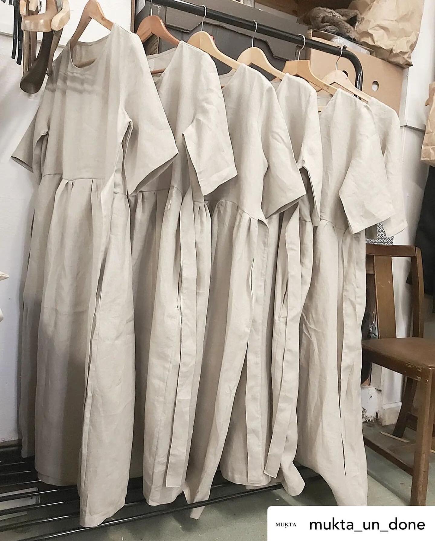 Beautiful linen dresses sewn by the wonderful Abi from @mukta_un_done who heads up our small scale production for @thecraftmongers in ashburton. Such a beautiful soft linen and a perfect addition to their wonderful shop