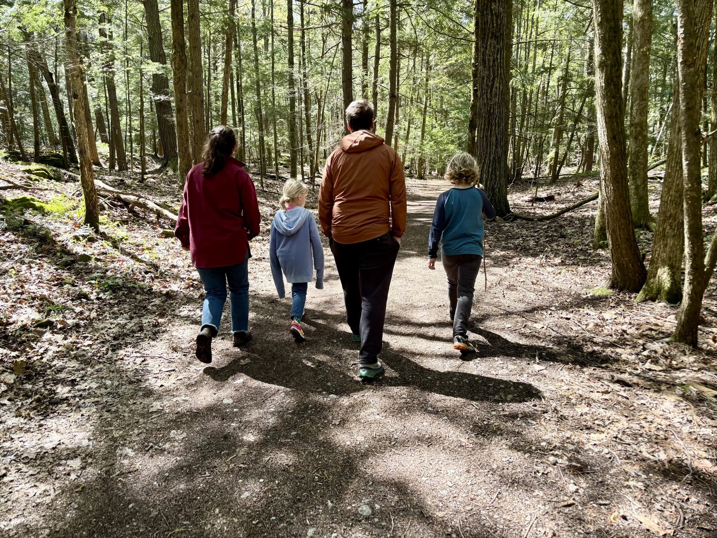 Red Rocks Park – walking trails just 2 miles away