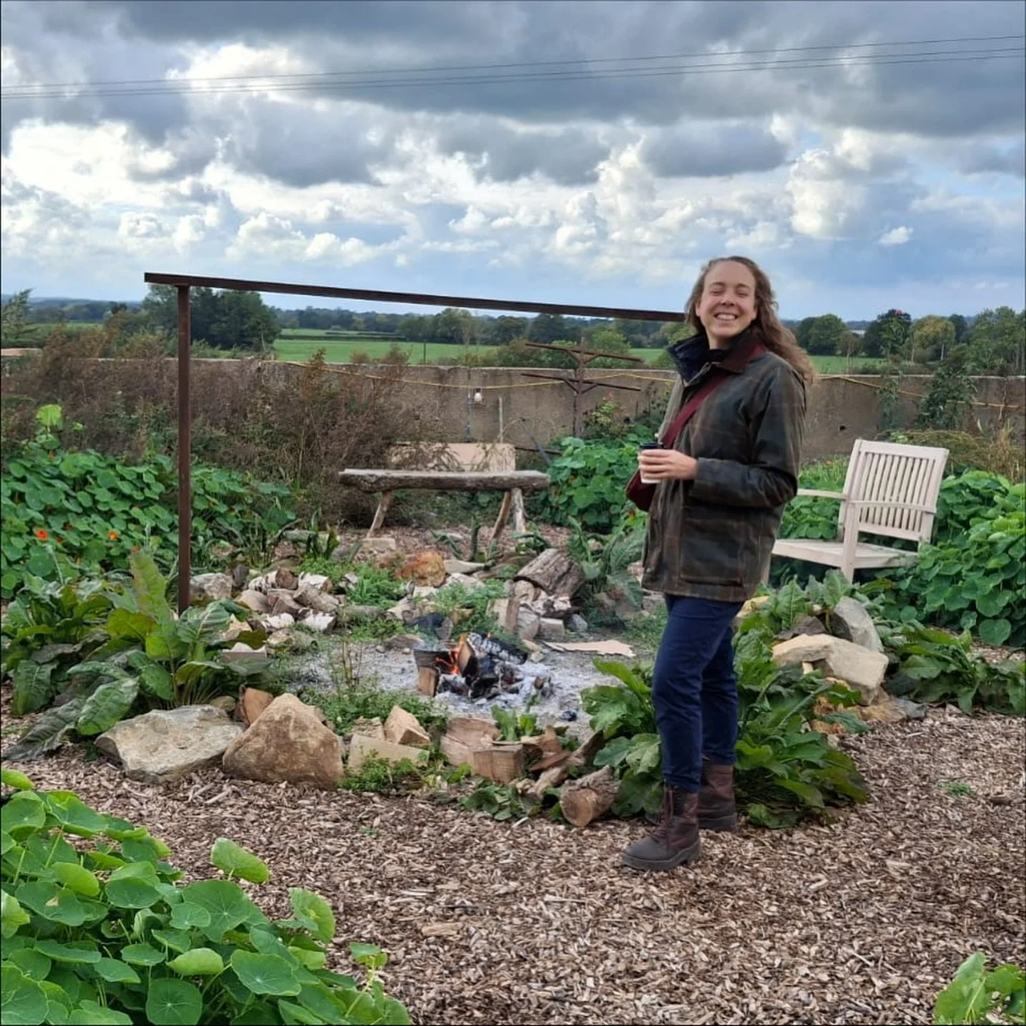 This October has been all about slowwwwing down and wow has it felt good β¨
No classes Monday 27th Oct-Sunday 2nd Nov as I’m taking a week off to lean into rest, unplug and spend time with my little family π«Άπ½πΎ
All emails/dm responses will b