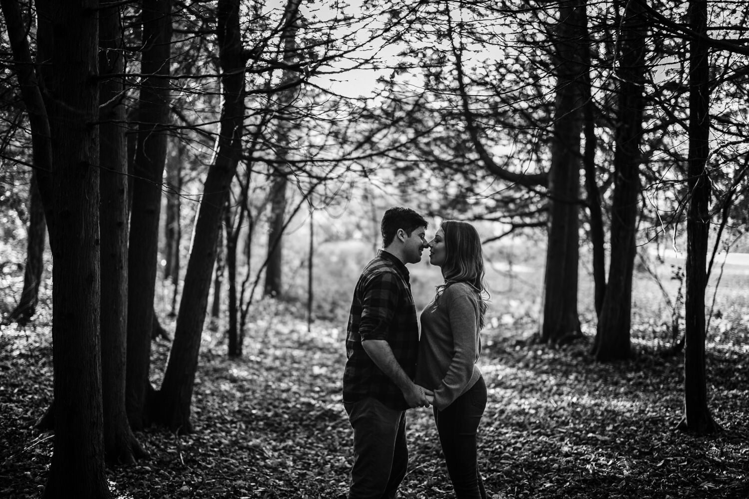 Prince-Edward-County-Lake-On-The-Mountain-Engagement-Photography.jpg