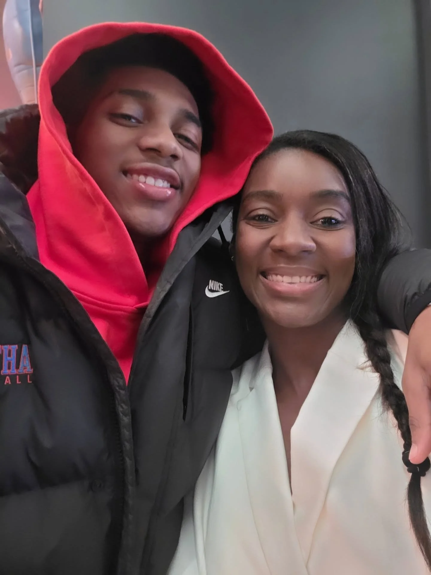 Story time&hellip; 🤍

There was a time in my life when I didn&rsquo;t think I was going to make it.

I was a young mom.
I was tired.
I was overwhelmed.
And honestly&hellip; I felt invisible.

People looked at me like I was a mistake.
Like my dreams 