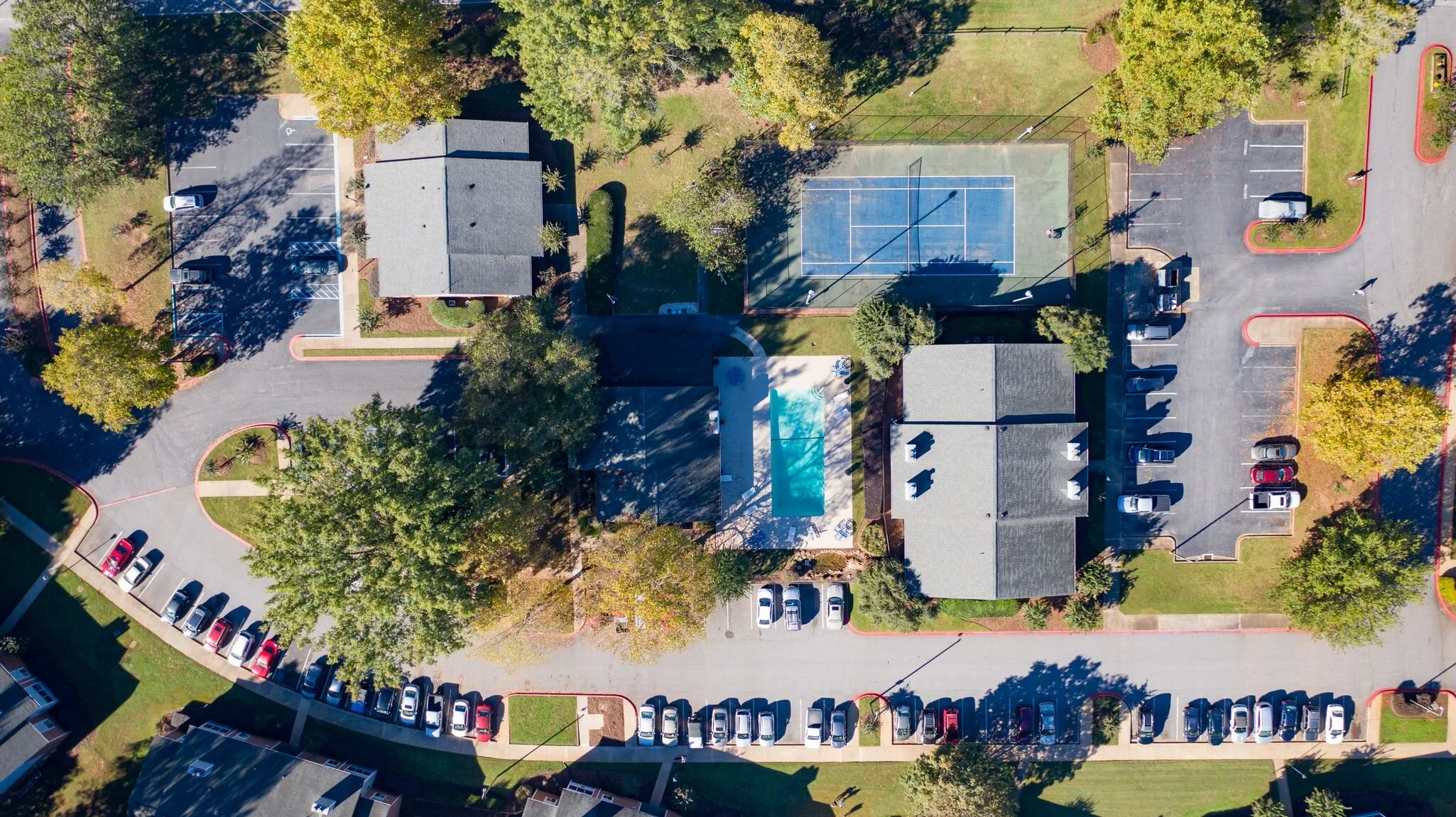 Amenities — Hunters Glen