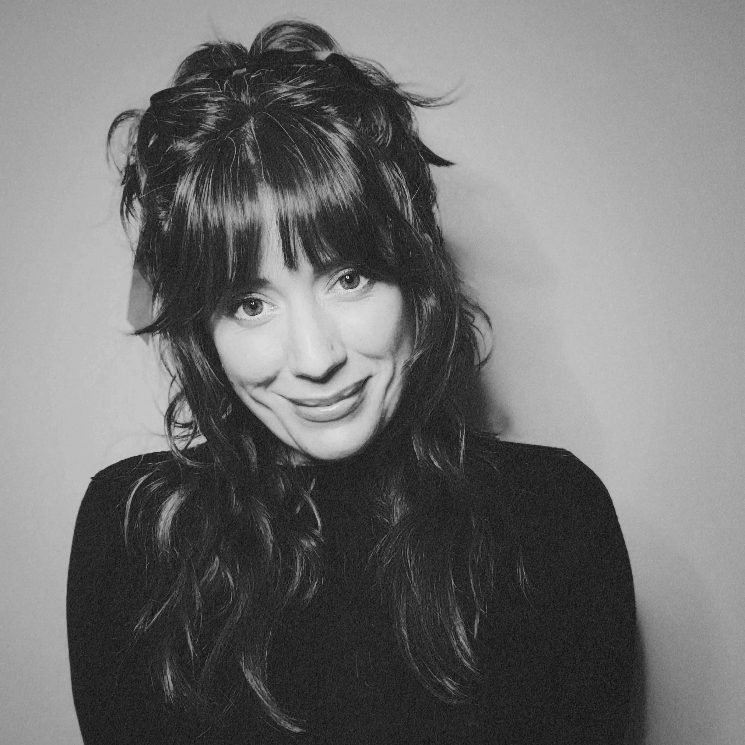 Fern Riddell’s debut YA trilogy acquired by DK Flip