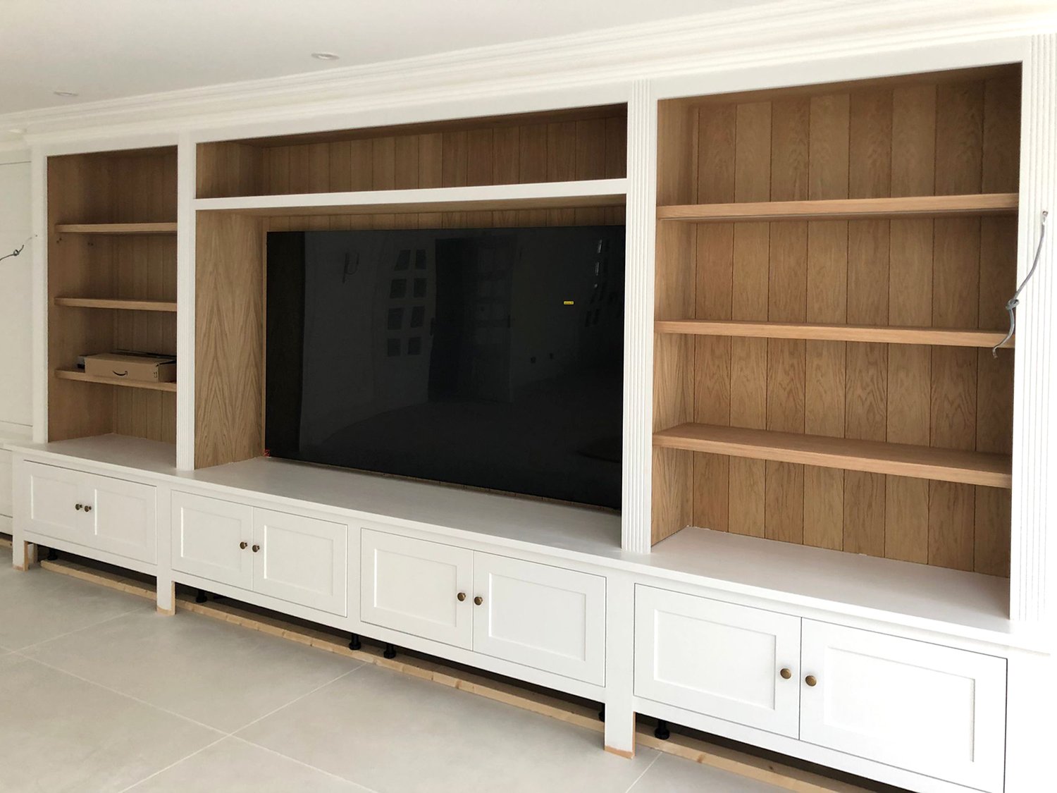 lime interiors st. Albans Hertfordshire bedroom bespoke wardrobes design television room lounge