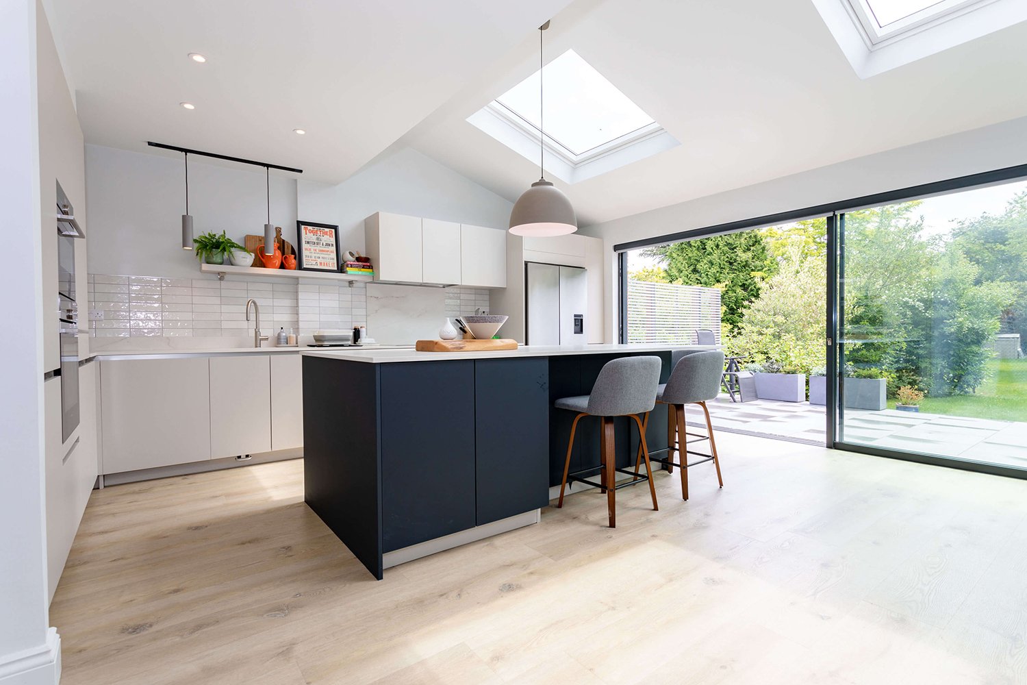 acr-build-kitchen-conversion-extension-harpenden-hertfordshire-skylight.jpg