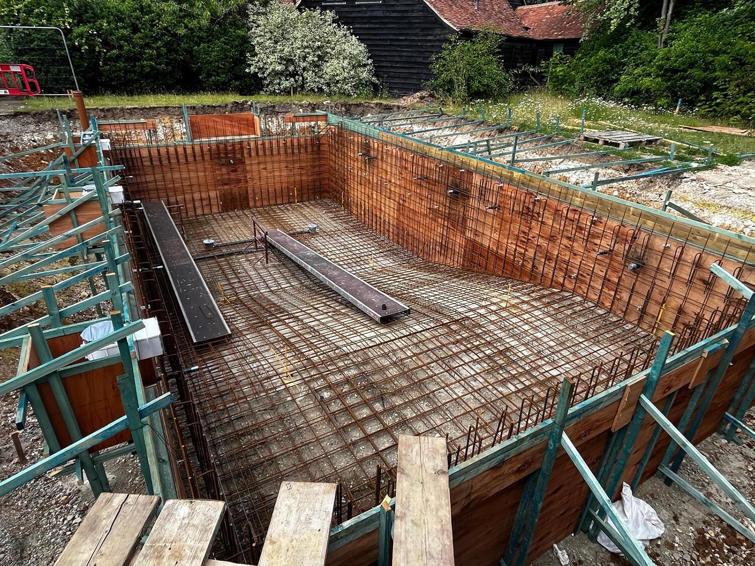 Maytree Group St. Albans Hertfordshire xpert demolition, groundworks, landscaping, and plant hire services