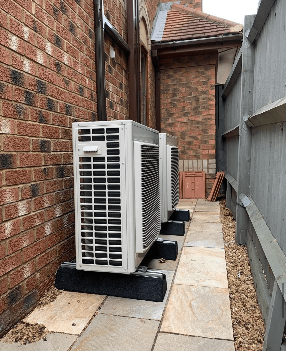 JMR Heating &amp; Energy Air Conditioning Renewable St. Albans Hertfordshire