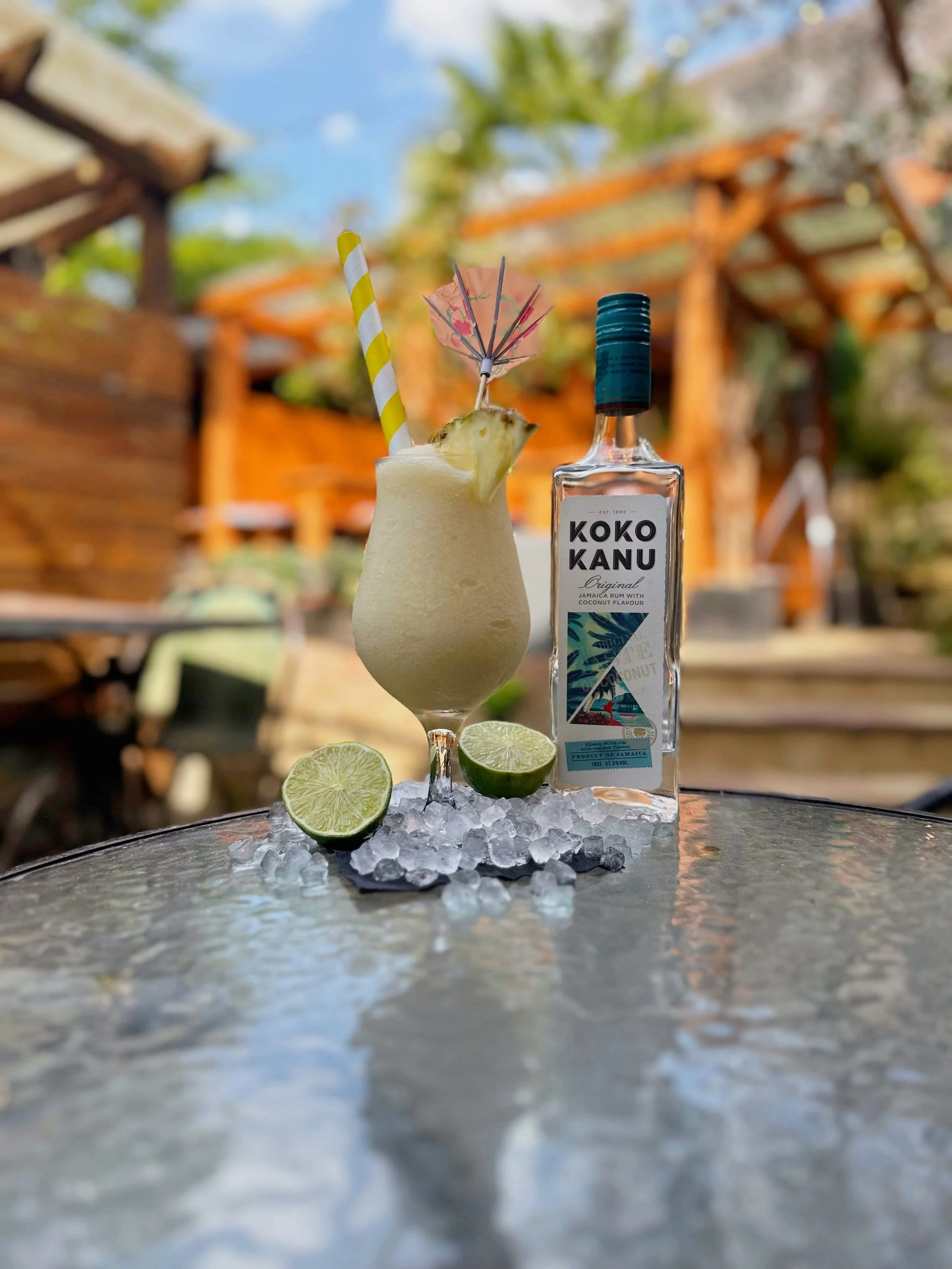 ☀️ It&rsquo;s been hot&hellip; maybe a little too hot? ☀️

There&rsquo;s no better way to cool down than with our member @suckerpunchbar and a refreshing cocktail in their sun-trapped garden. 
🌿
Why not try&hellip; a Slushy Pi&ntilde;a Colada &mdash