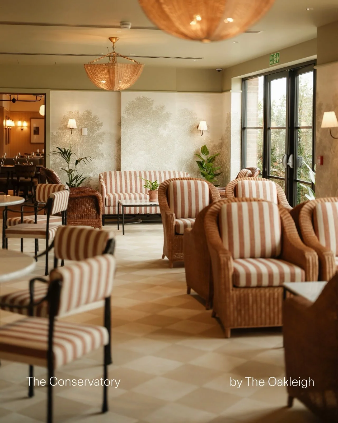 @theoakleigh_ is a new elevated country community for over-65s, set within 13 acres of private woodland, formal gardens and beautiful grounds close to St Albans.
🫶
With 124 beautifully designed apartments and cottages, The Oakleigh offers a fresh ap