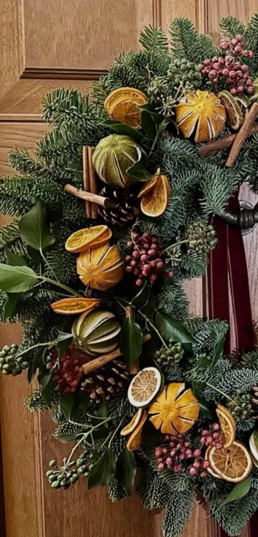 Xmas Wreath Decorating 6pm *Sold Out