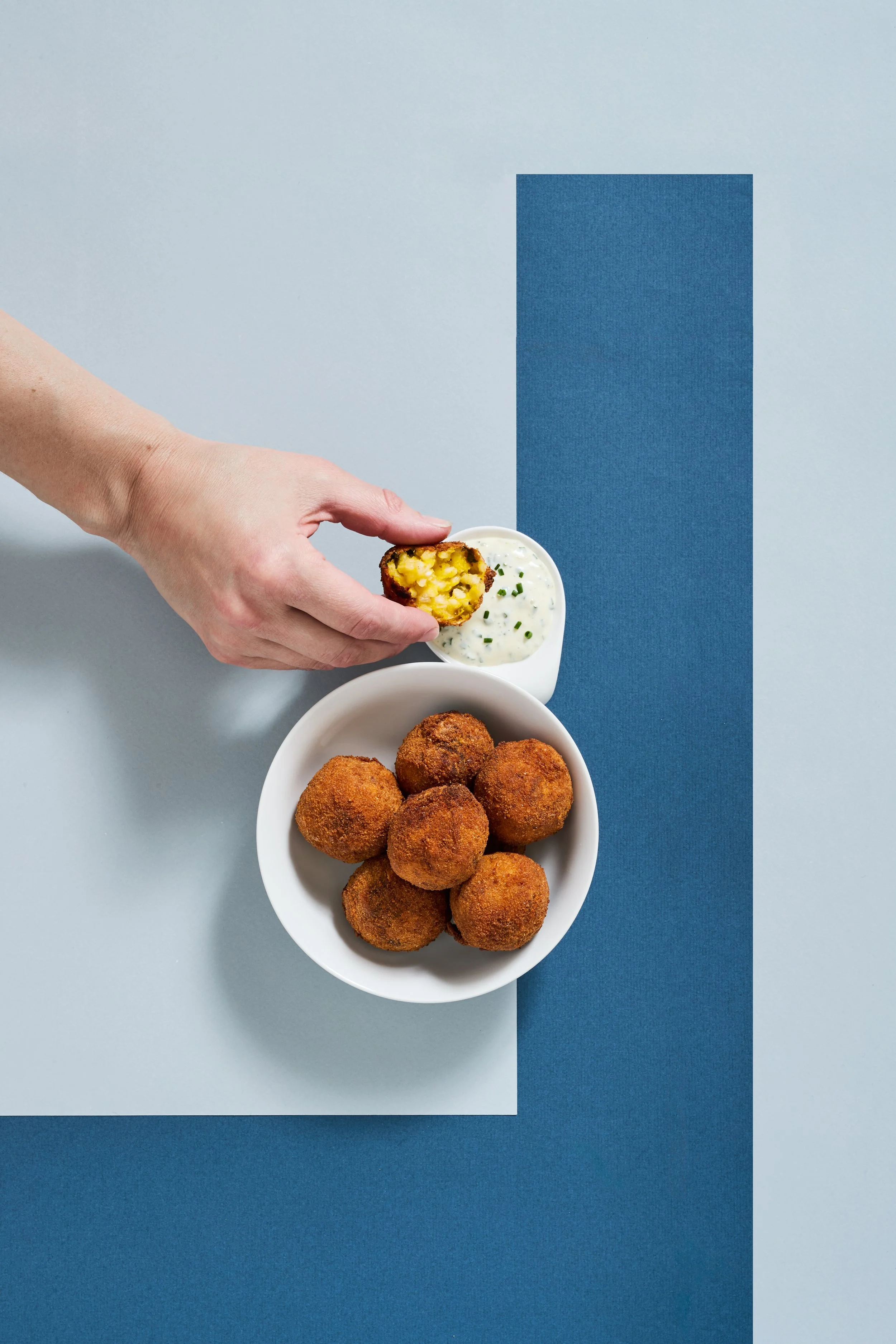 Fotostudio, studiofotografie, fotostudio Den Bosch, foodfotografie voor magazine en blogs. foodstyling en receptontwikkeling en food fotografie. studiofotograaf en productfotografie gevestigd in Den Bosch, Noord-Brabant. Locatiefotograaf en studio fo