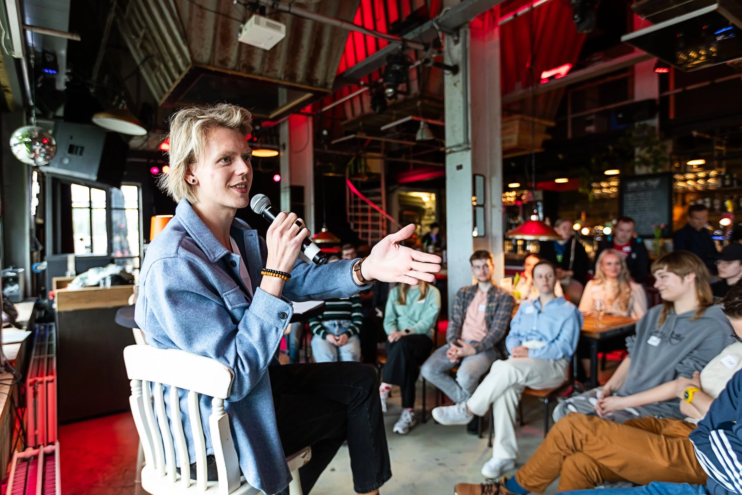 Reportagefotografie-Bedrijfsreportage-loactiefotografie-portret fotograaf-Den Bosch-Noord Brabant-zakelijke fotograaf-profecionele fotograaf