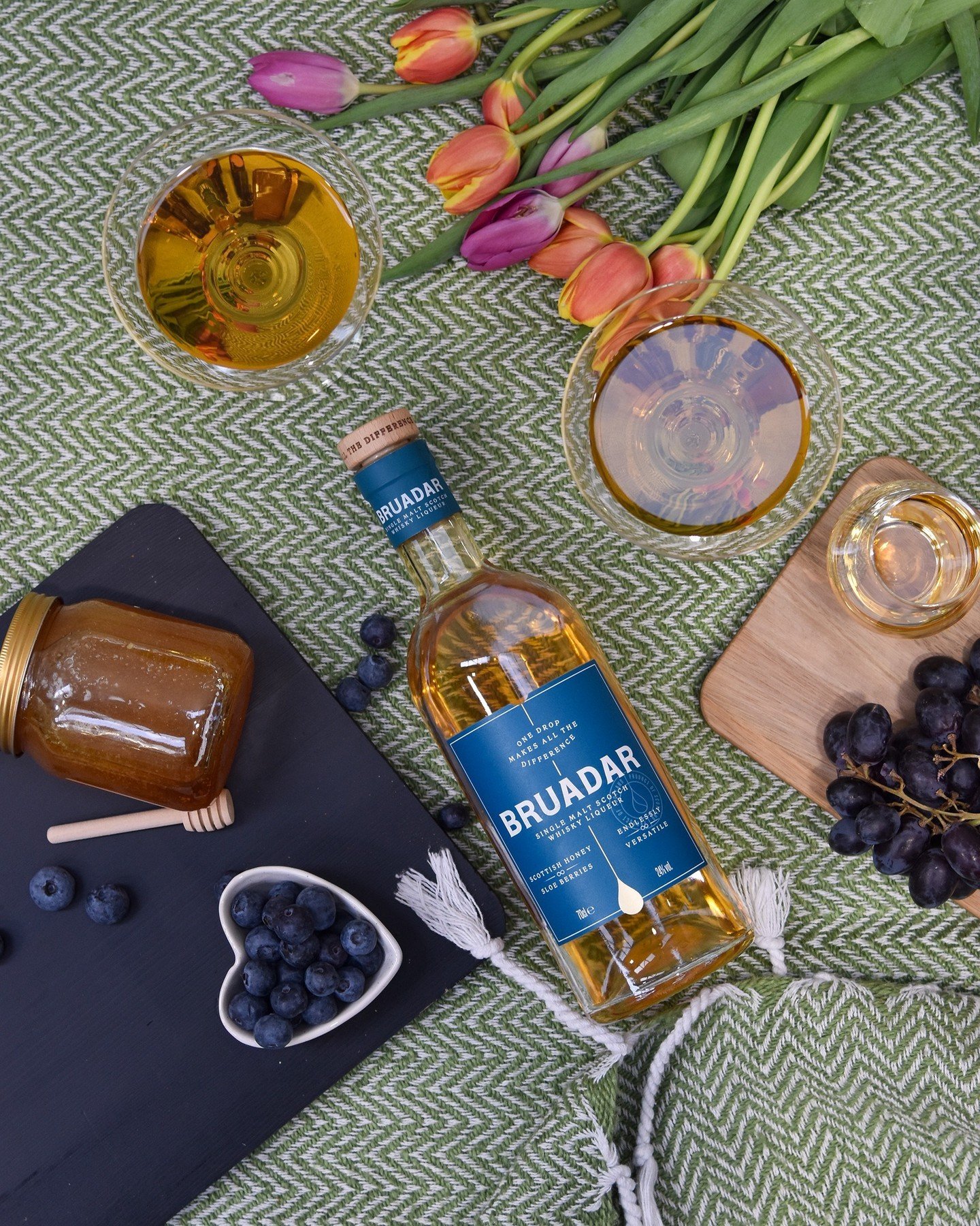 Picnic essentials with Bruadar✨️⁠
Take a look below for some ultimate Bruadar picnicking essentials👇🏼⁠
⁠
💐 Cute glassware - we like a glencairn and martini glass for a cocktail option⁠
💐 Obviously a bottle of Bruadar for a sweet treat at the week
