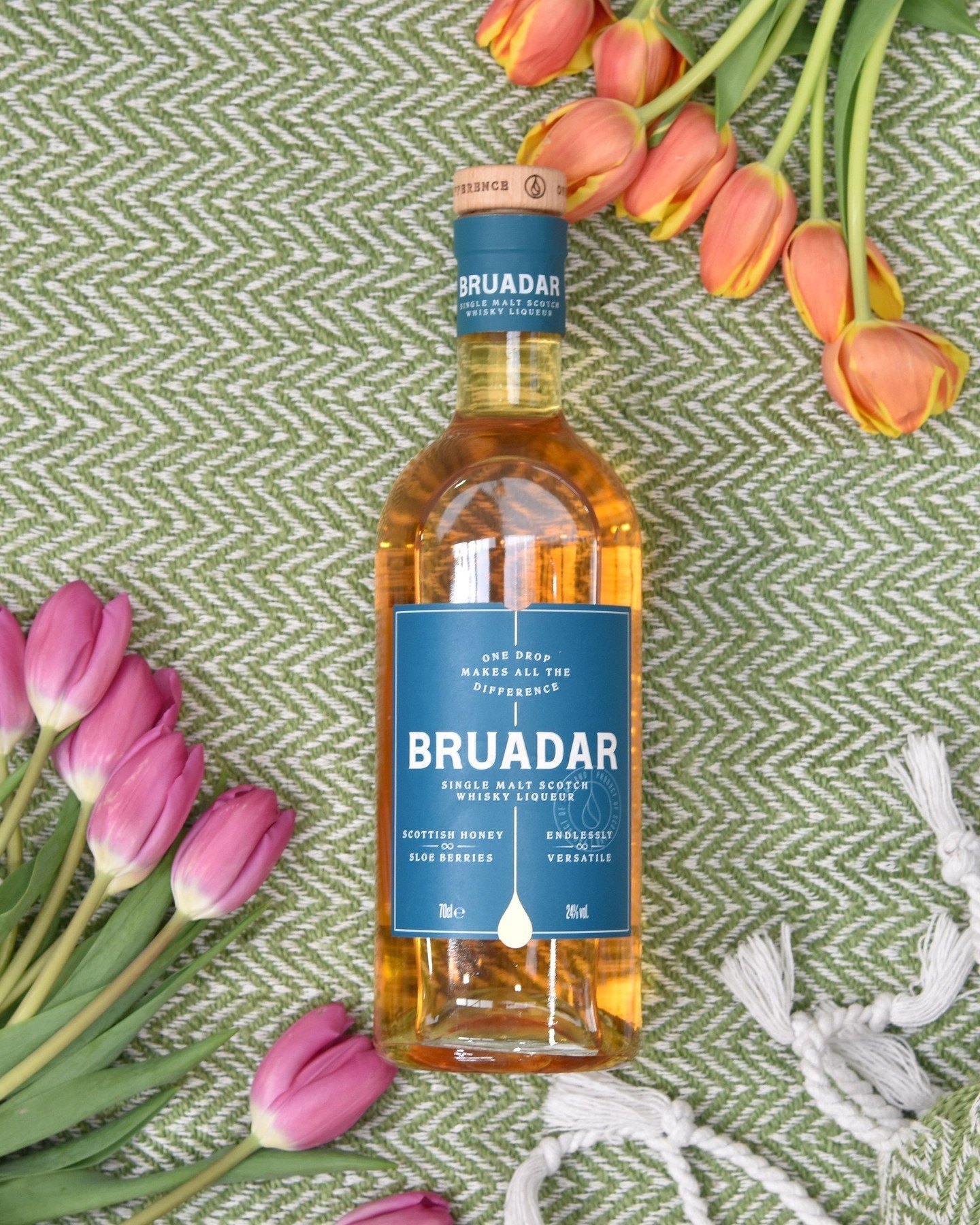 April showers, bring May flowers they said...However, we could really do with some golden Scottish sun right about now!☀️⁠
-⁠
-⁠
-⁠
-⁠
-⁠
#bruadar #liqueur #whisky #whiskey #mswd #morrisonscotchwhiskydistillers #morrisondistillers #scottishwhisky #ho