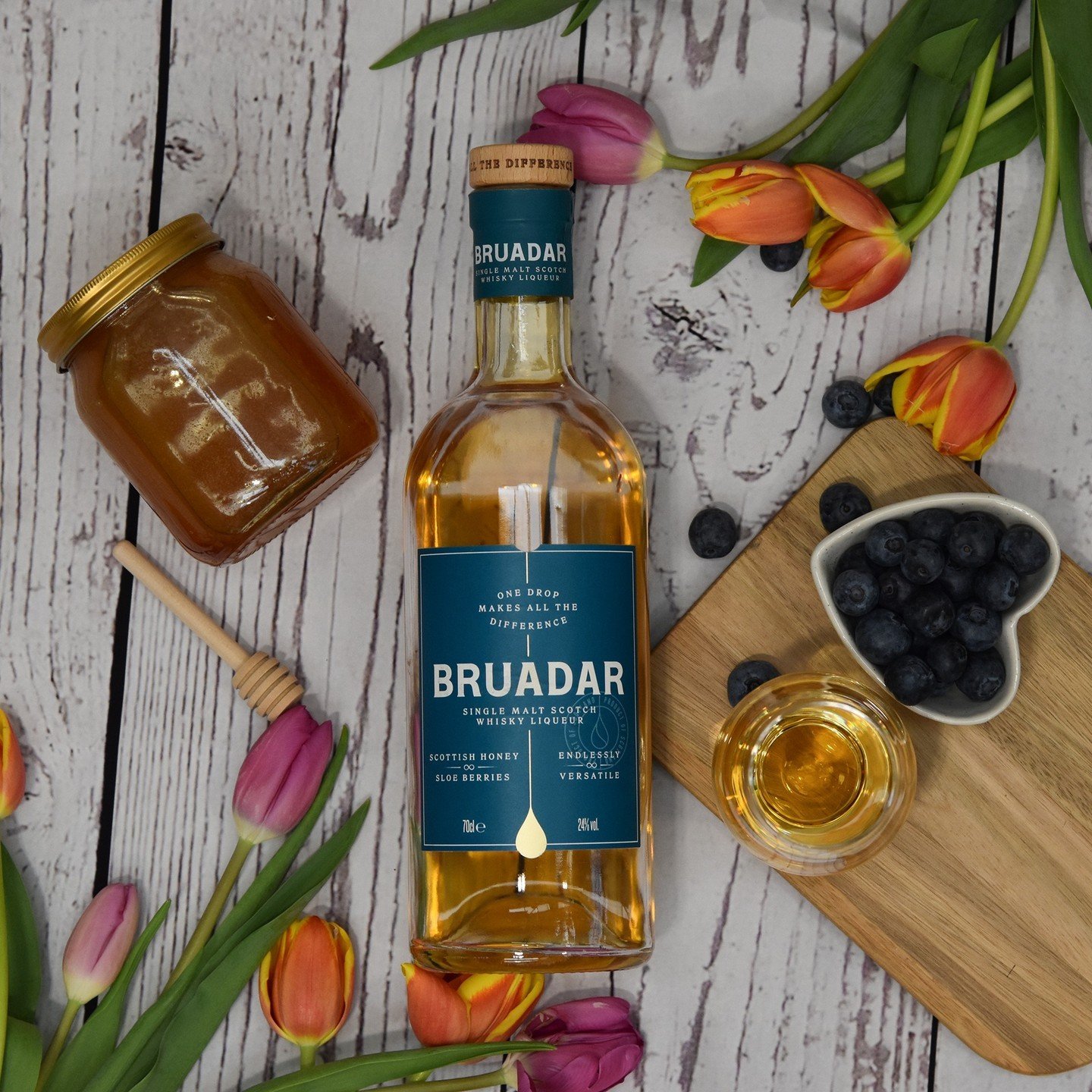 Bursting with fresh honey, and layers of fruit, Bruadar is perfect on its own or added to a cocktail of your choice.🍸️ ⁠
⁠
Take a look on our website for some cocktails inspiration! (Link is in our bio)🔗⁠
-⁠
-⁠
-⁠
-⁠
-⁠
#bruadar #liqueur #whisky #w