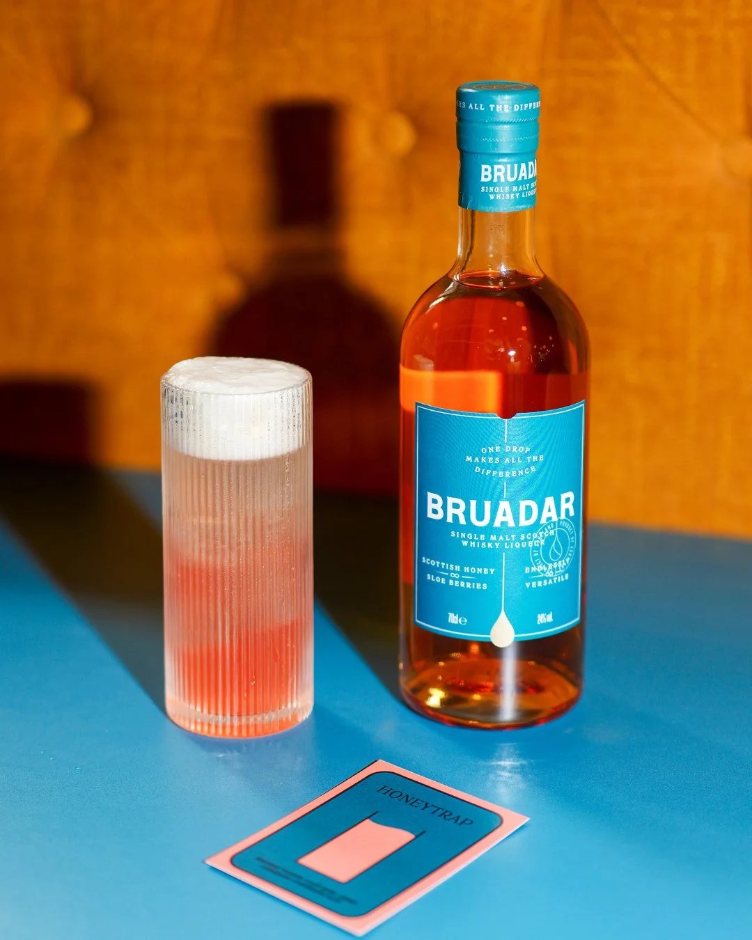 A trap worth falling into🍯⁠
⁠
This sweet and refreshing cocktail will have you in a honeytrap 🍸️⁠
⁠
Which serve would you add Bruadar to?⁠
⁠
Bruadar. Born to Blend✨️⁠
-⁠
-⁠
-⁠
-⁠
-⁠
-⁠
#bruadar #liqueur #whisky #whiskey #bruadarwhisky #bruadarwhisk