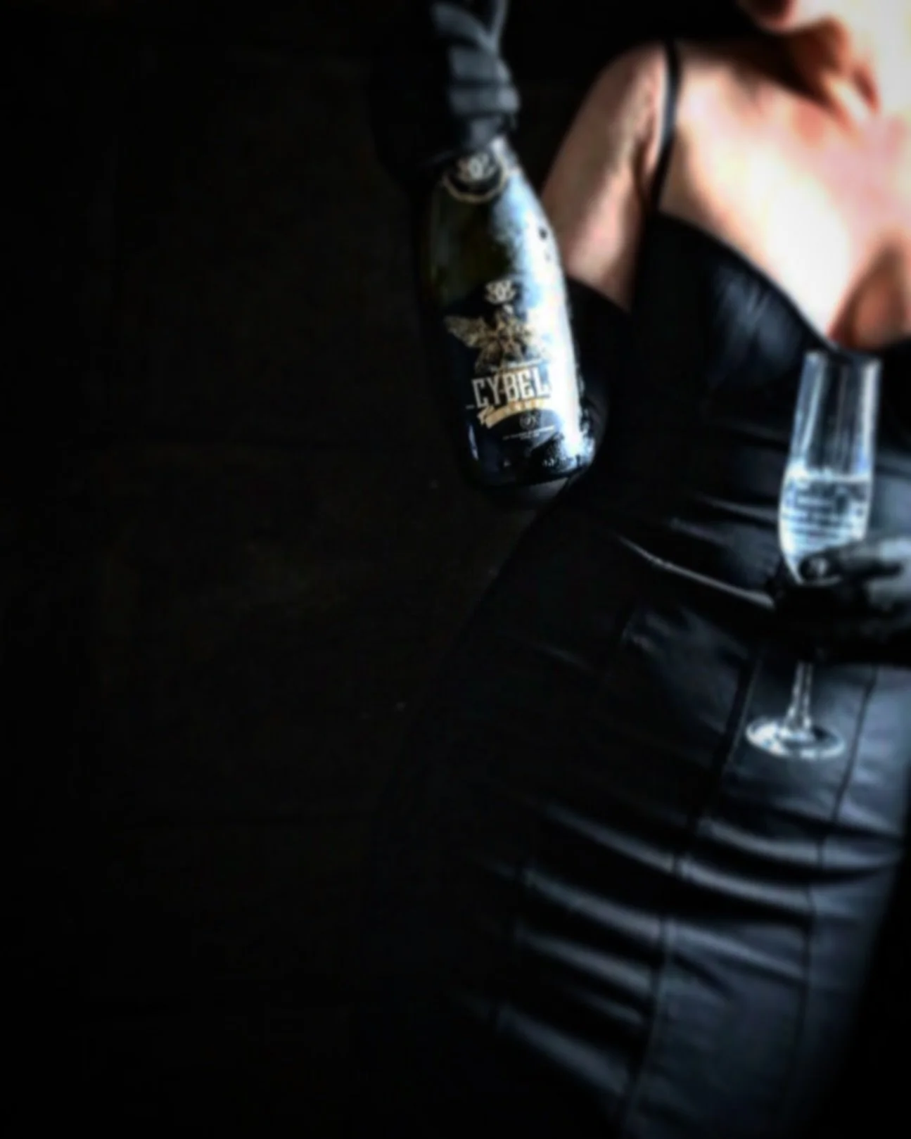 Keeping with tradition. CYBELE BRUT 🍾
Ring in the New Year with our favorite sparkling 100% CHARDONNAY 🥂
#sparklingwine #madeintunisia