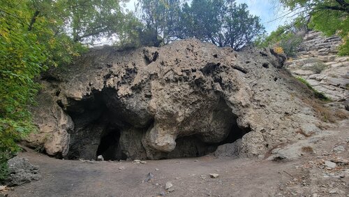 Cave near Travertine Falls