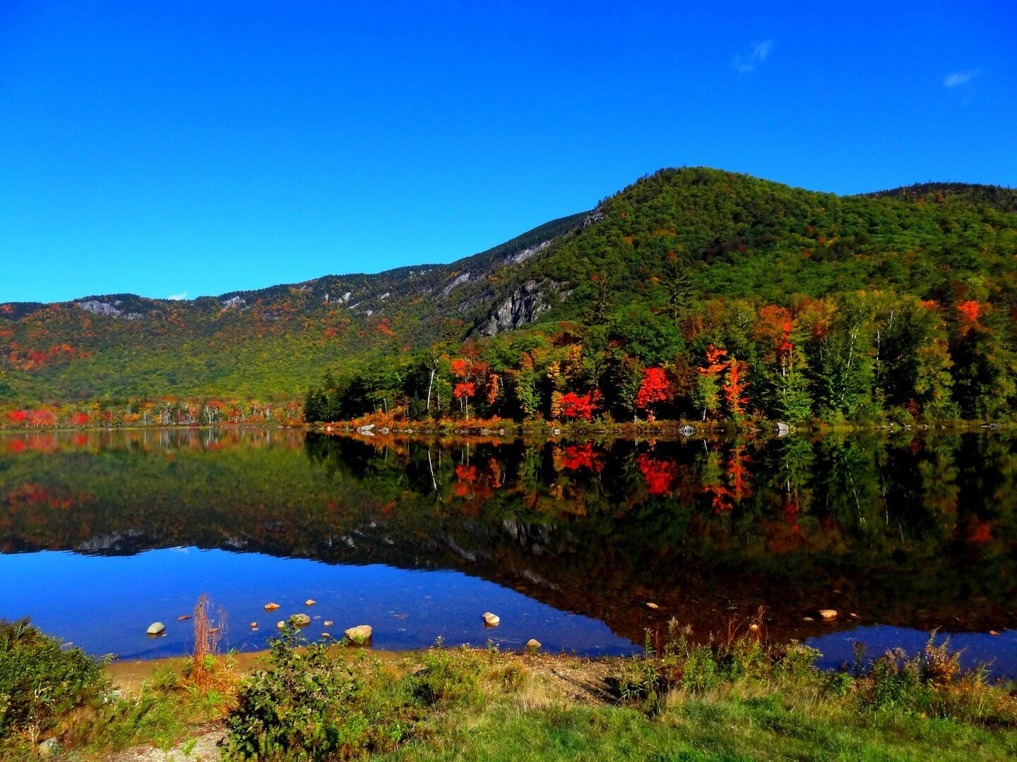 I won't swear to it because it was like 6 years ago, but I'm pretty sure I took all these pictures on the same day. The Baldface Loop in the fall is awesome! #whitemountains #newhampshire

#hiking #mountains #outdoors #explore #motivation #fallcolors