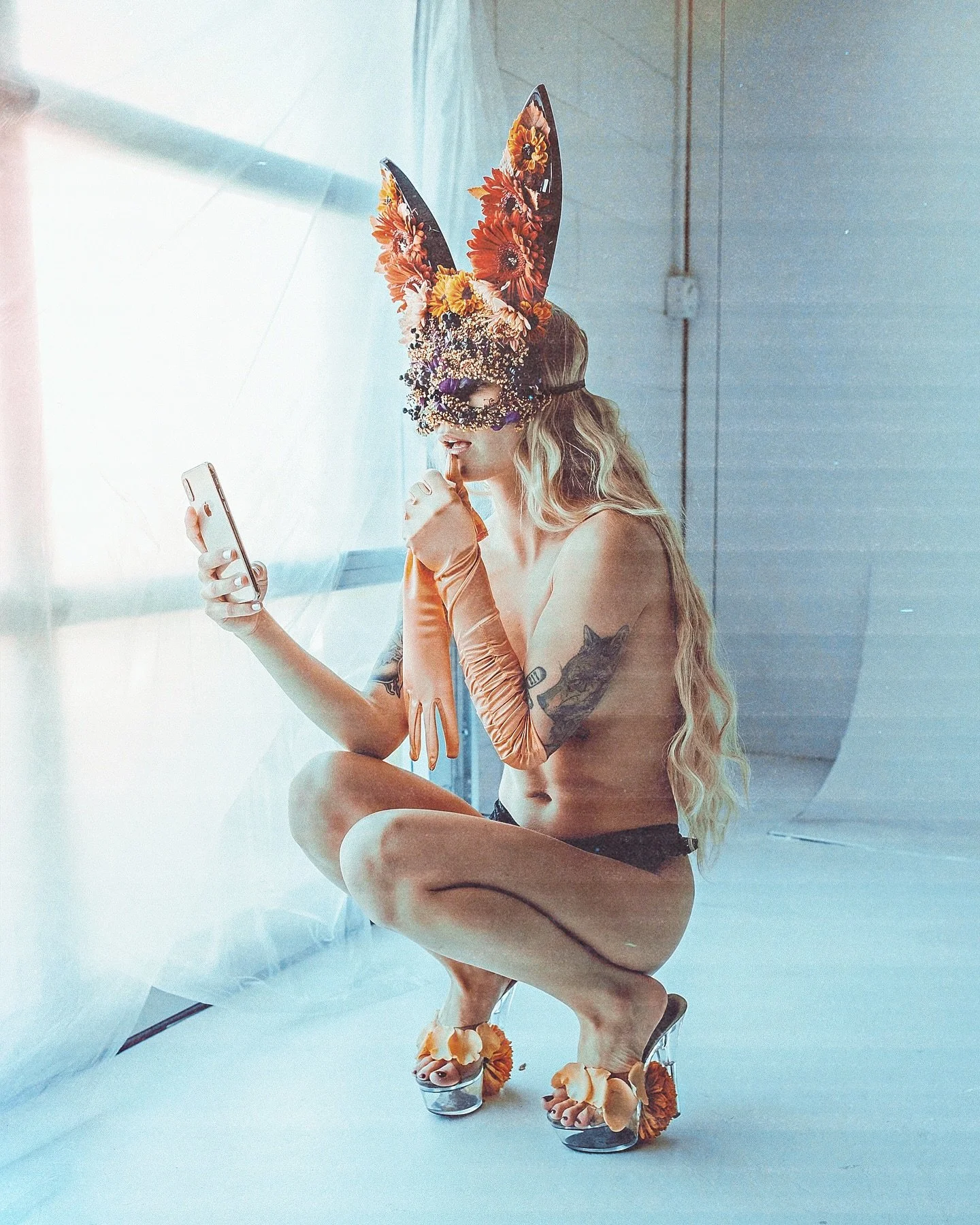 Bunny Haus

Archive 2023
Model: @babygirlisagun 
Floral: Blumenhaus

#playboy #playboybunny #floralart #floraldesign #studiophotosession #editorialphotography #brandphotographer