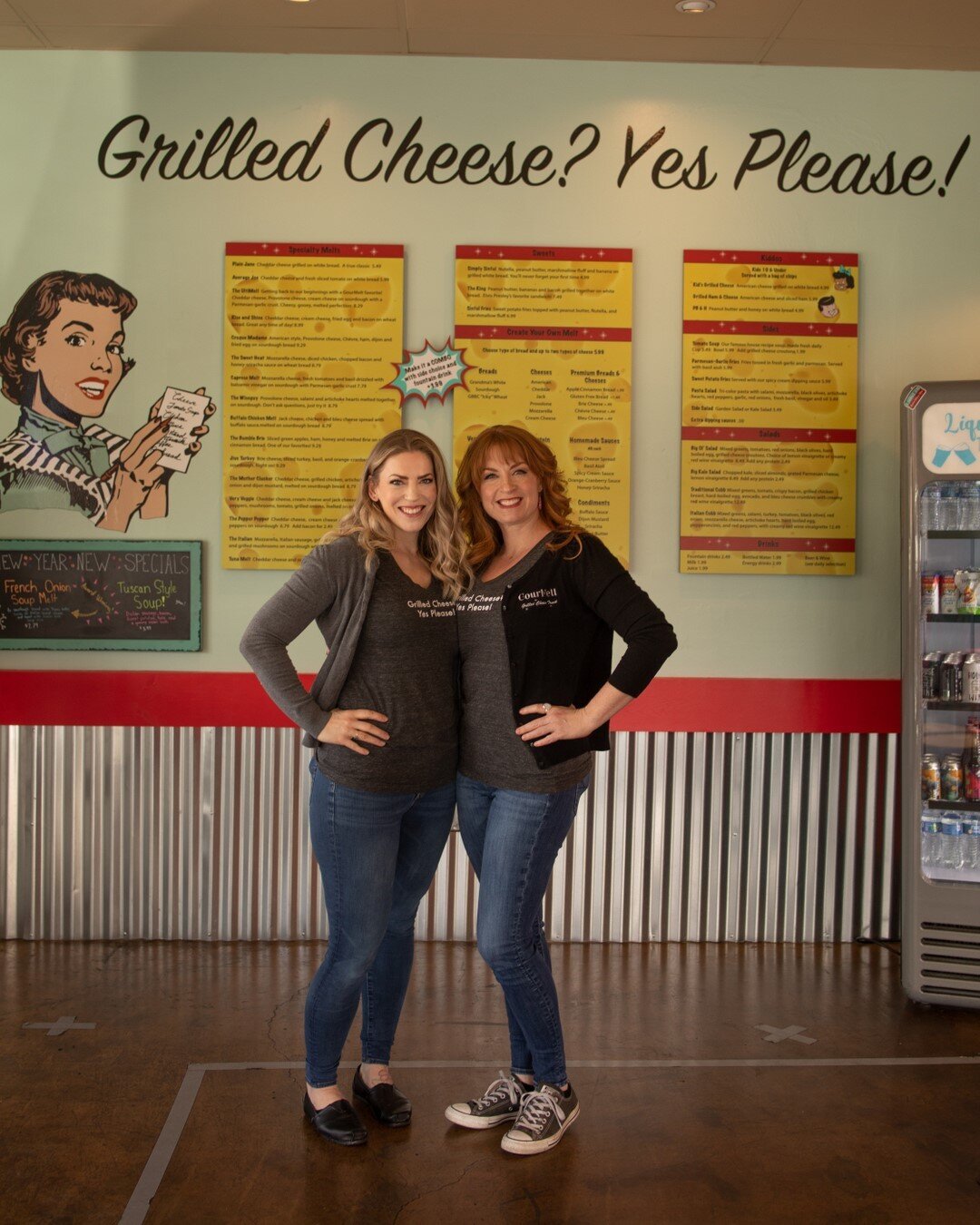 Grilled Cheese? Yes Please! We hope you all have an amazing Fourth of July weekend. Stay safe and have fun! &bull;⠀⠀⠀⠀⠀⠀⠀⠀⠀
&bull;⠀⠀⠀⠀⠀⠀⠀⠀⠀
&bull;⠀⠀⠀⠀⠀⠀⠀⠀⠀
&bull;⠀⠀⠀⠀⠀⠀⠀⠀⠀
&bull;⠀⠀⠀⠀⠀⠀⠀⠀⠀
&bull;#cheesemafia #gourmelt #sparksnevada #womenowned #droolc