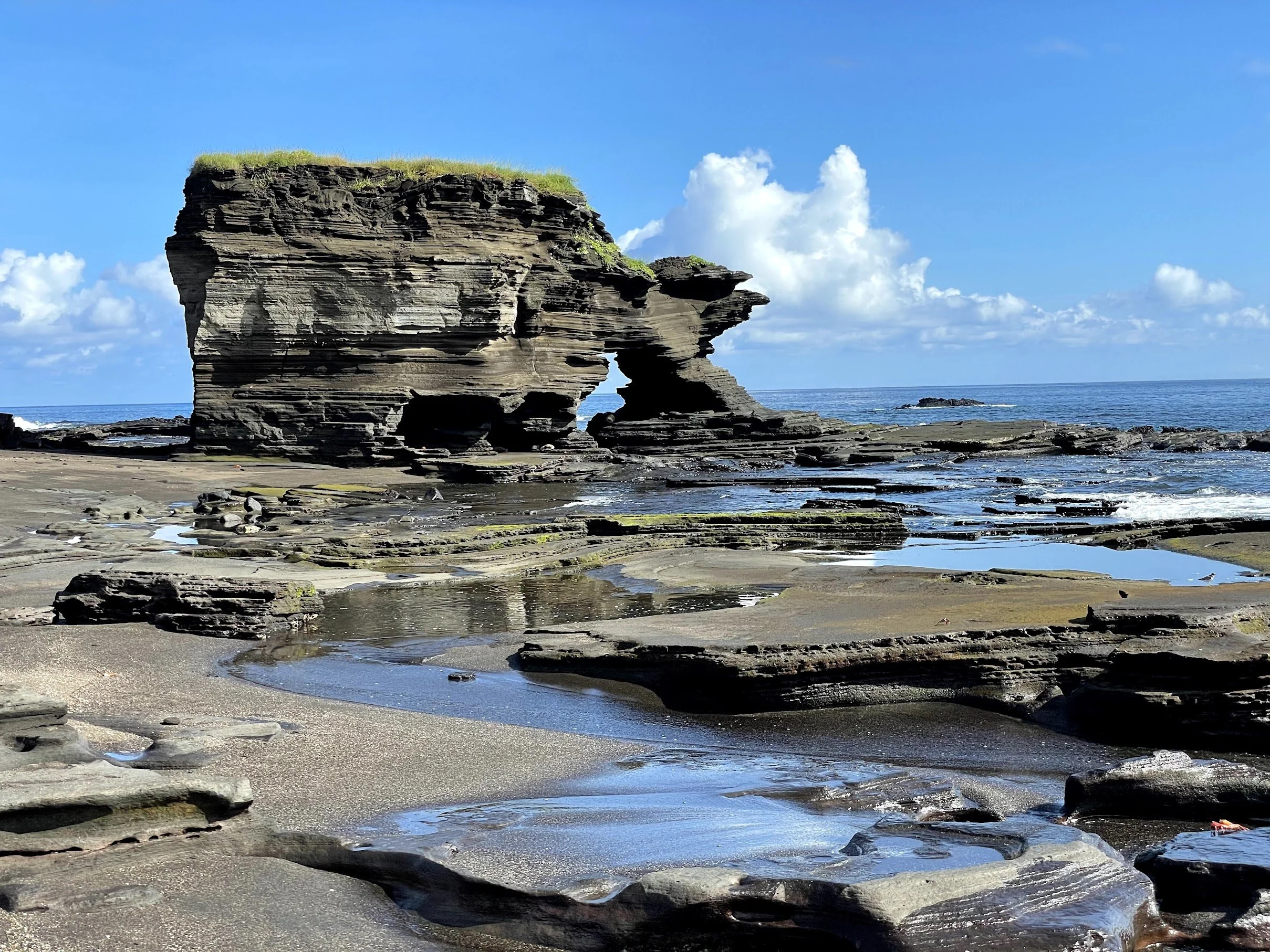 lava-rock-tide-pools.jpg