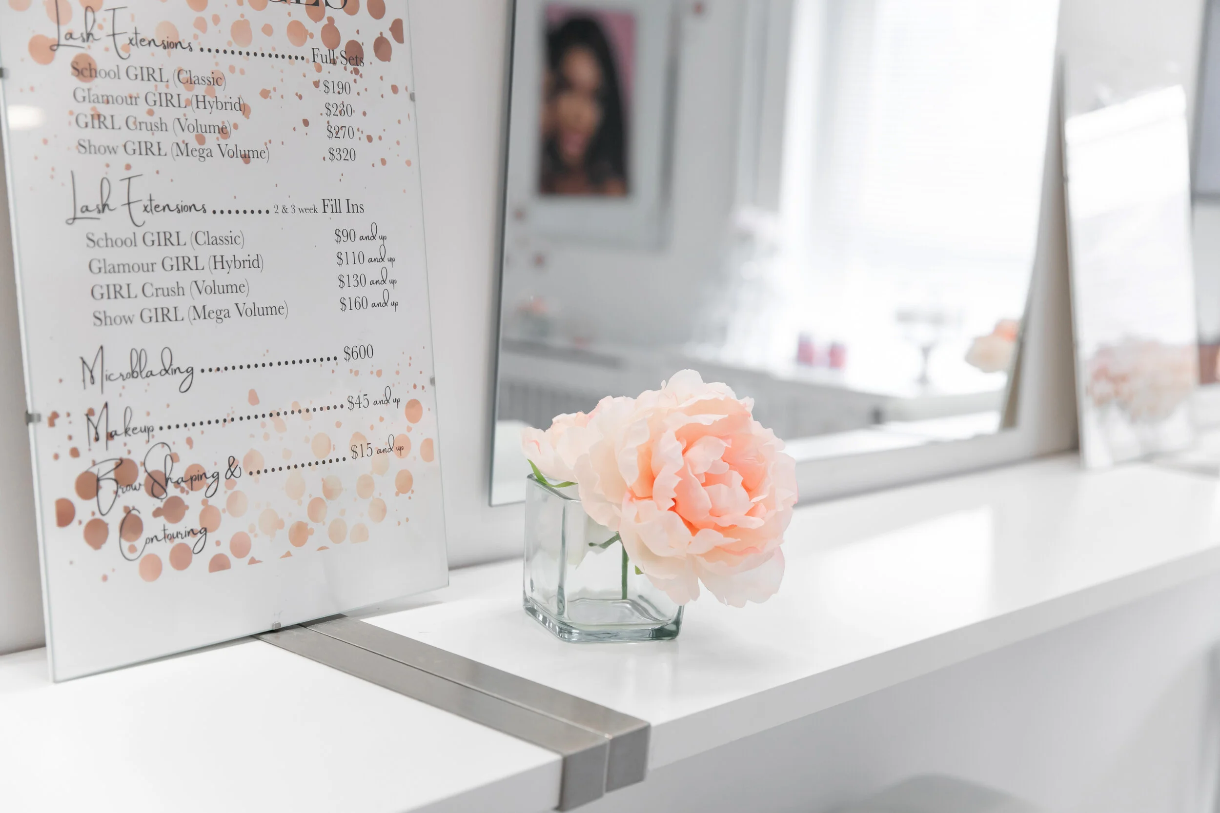 “The salon is GORGEOUS! You are treated like a queen. I would not go anywhere else—the staff is knowledgeable and uses the highest quality lashes and materials.” – B.R., Facebook