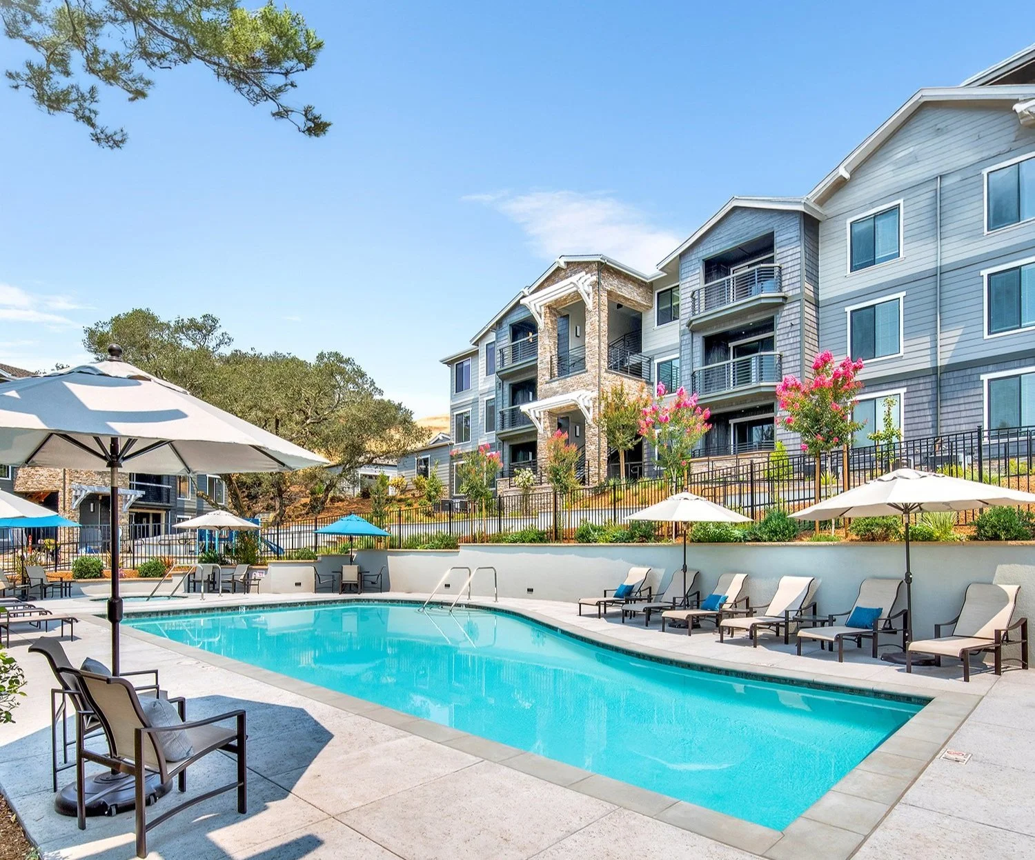 Canyon Oaks Apartments