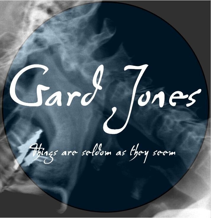 GARD JONES - sculptor