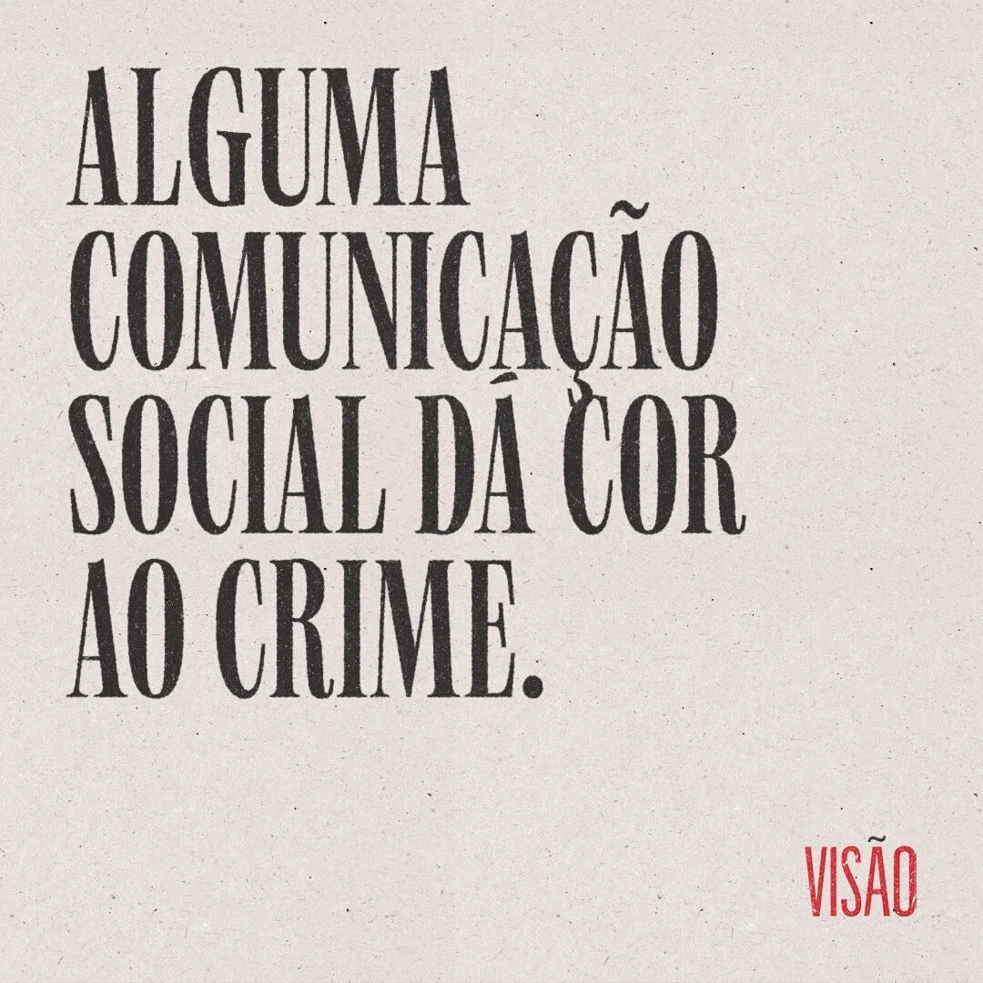 Na conversa com a Rosa Ruela da @revista_visao abordámos um tema no qual alguma comunicação social tem um papel tremendamente negativo: dar cor ou nacionalidade a um crime, sendo que &ldquo;branco&rdquo; e &ldquo;português&rdquo; não são motivos de descrição, em contraste com &ldquo;negro&ldquo; ou &rdquo;descendente de cabo-verdianos&ldquo;. A mensagem é clara: quem desrespeita a lei não é original da pátria. 

Se mudar a linguagem é essencial em contexto informal, também o é na pena de quem forja diariamente notícias para milhares. Já te confrontaste com este tipo de narrativa no teu dia-a-dia?

L&ecirc; a entrevista em visao.pt