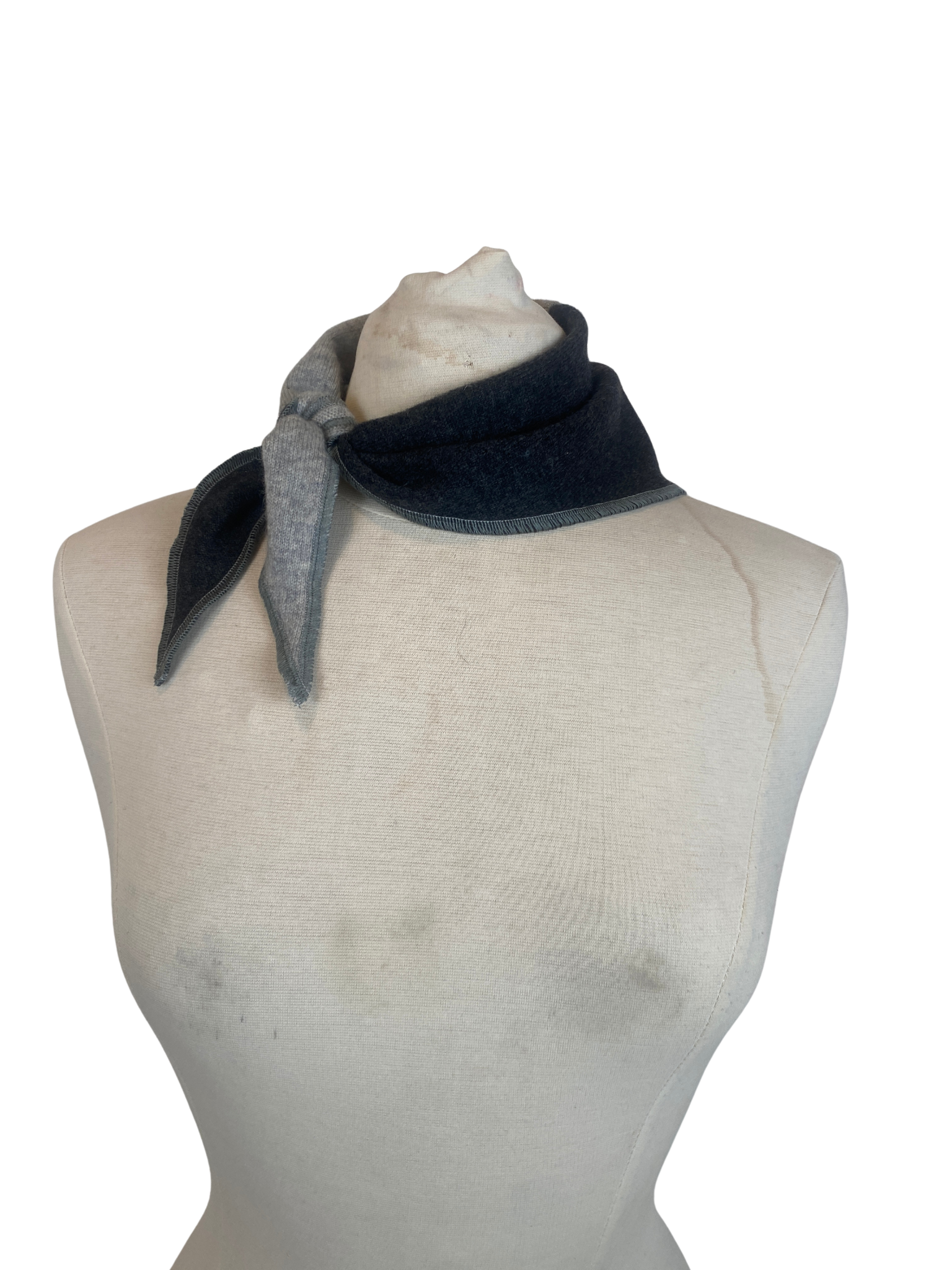 Cashmere Kerchief — Grey & Black