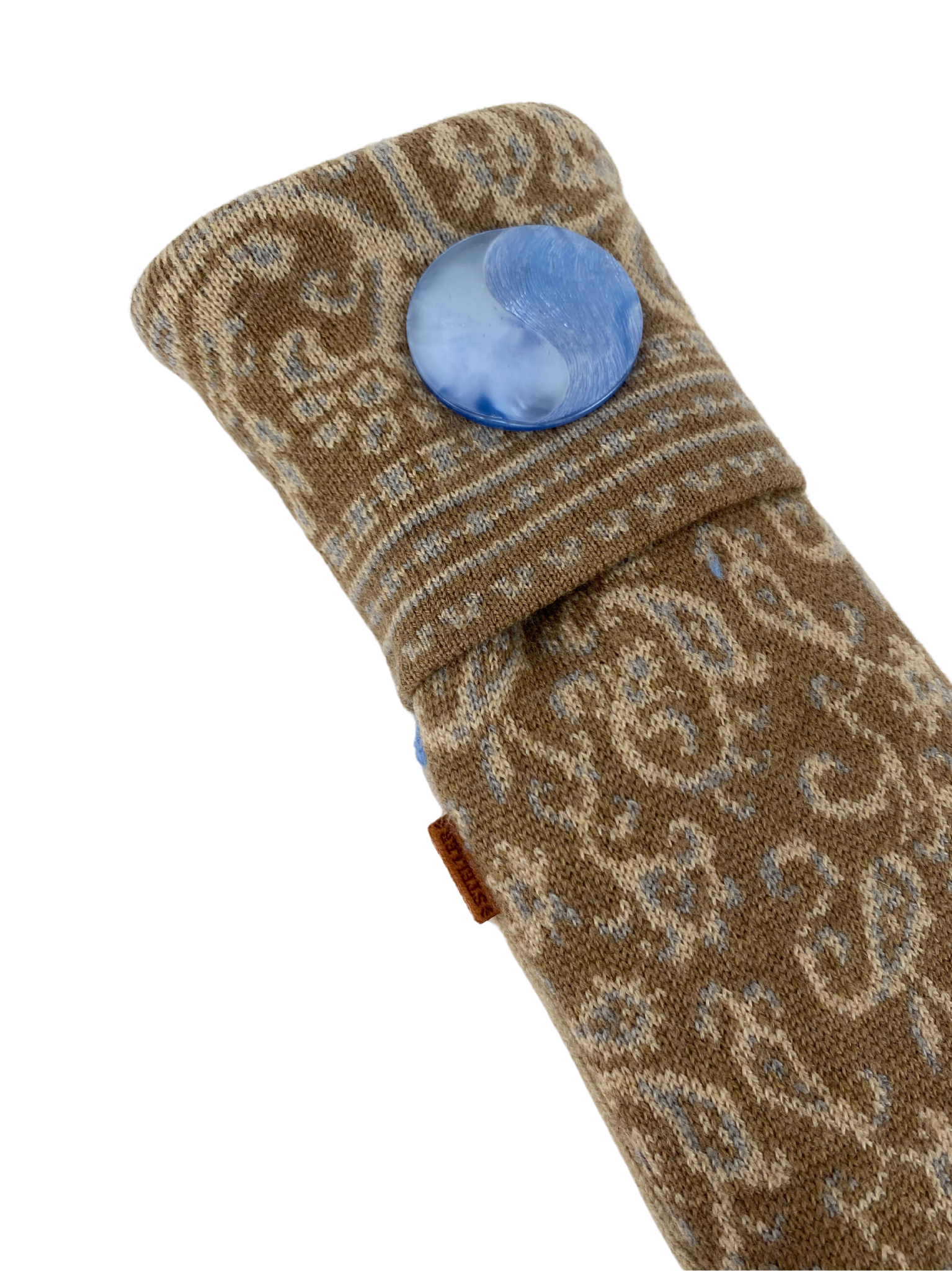 brown paisley D.png