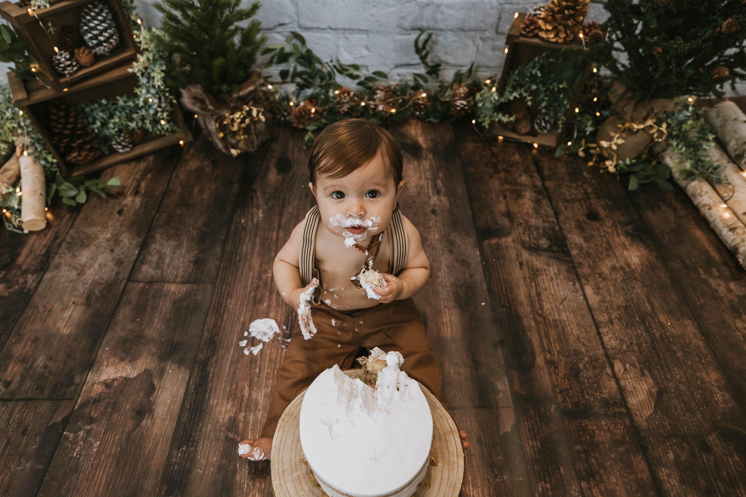L E O B I R T H D A Y | cake smash-25.jpg