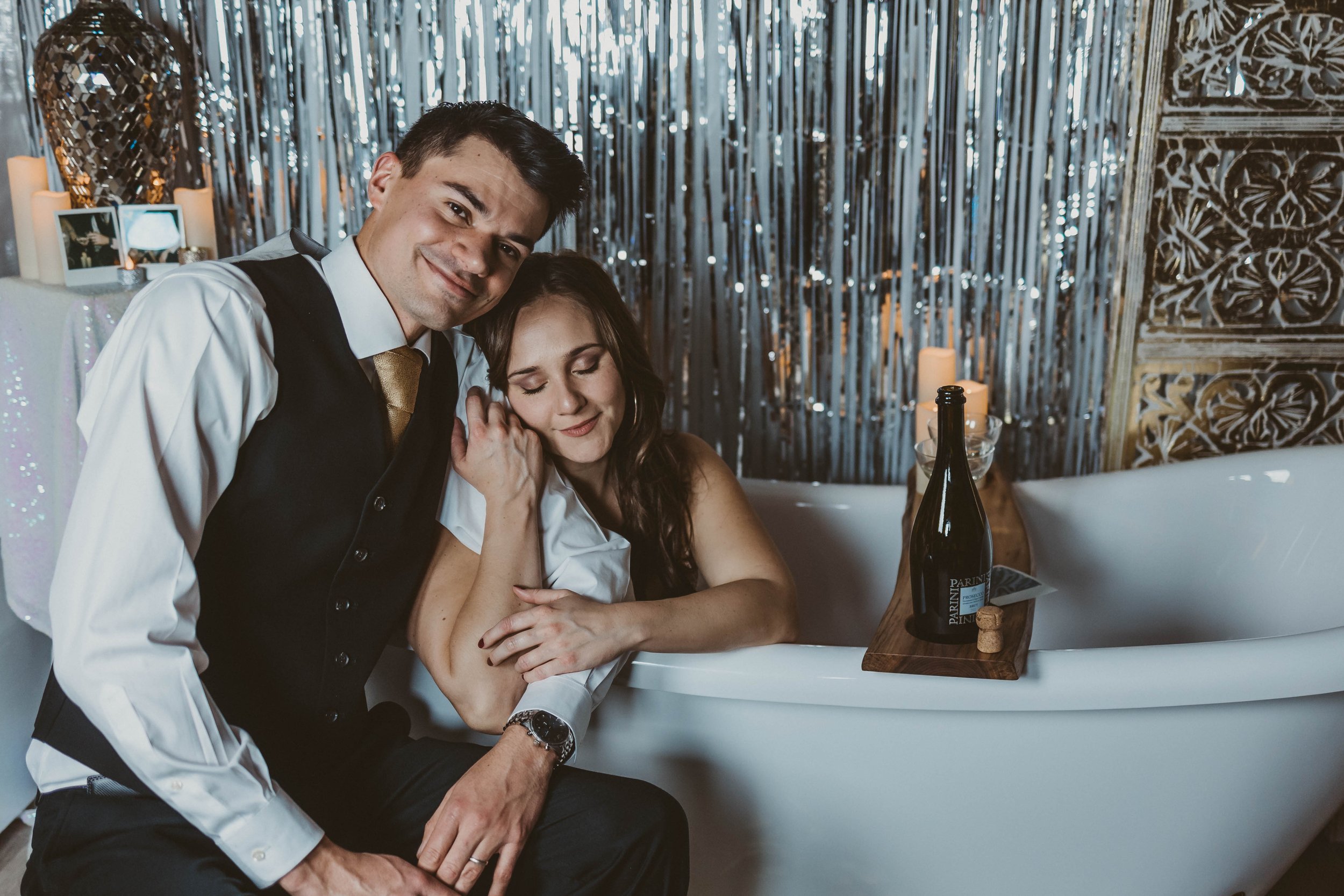 Lauren & Kyle - NYE-26.jpg