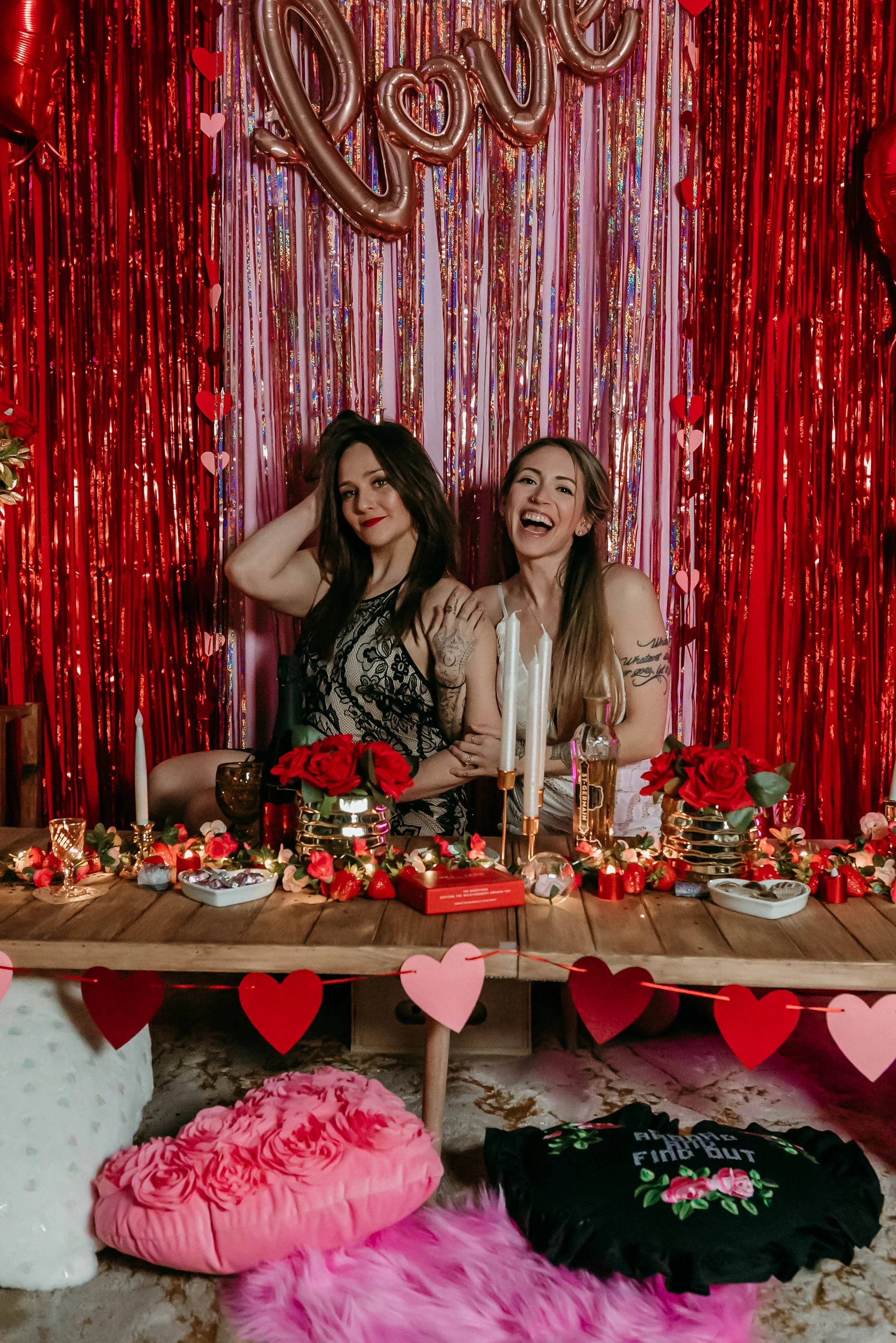 L A U R E N & J A M I E | galentines-2.JPG