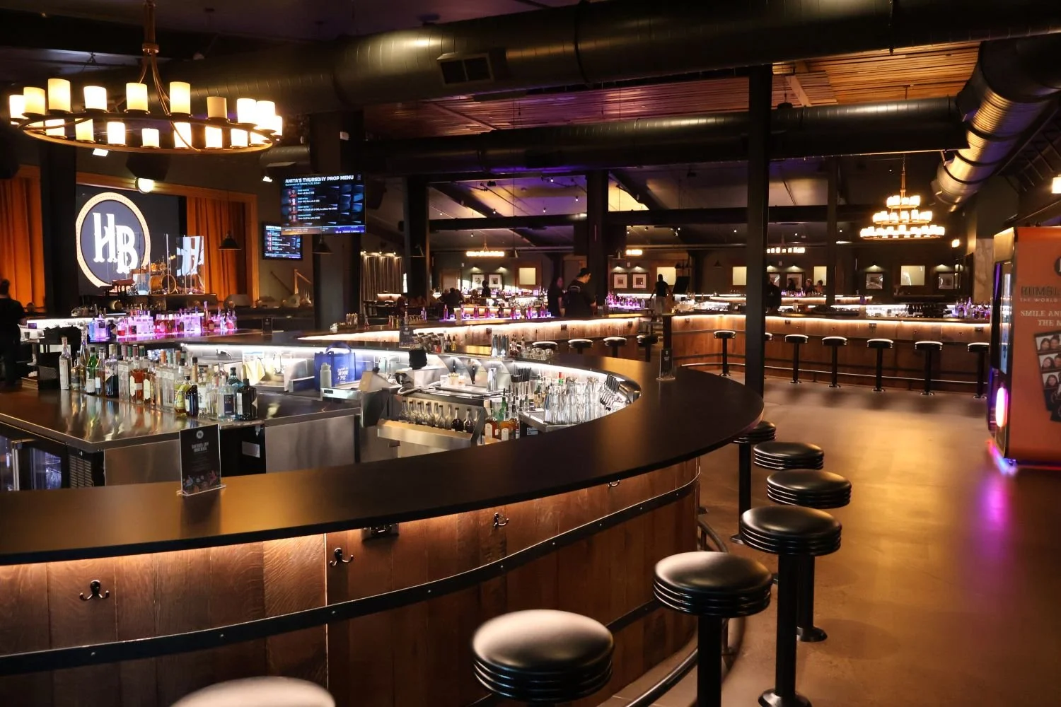 Uncle Nearest Distillery tour