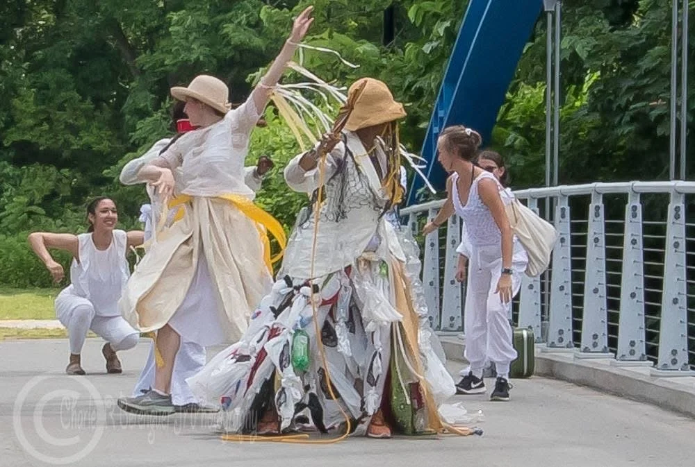 Fishtrap at Bronx River_Detail with Skirt fabrication.JPG