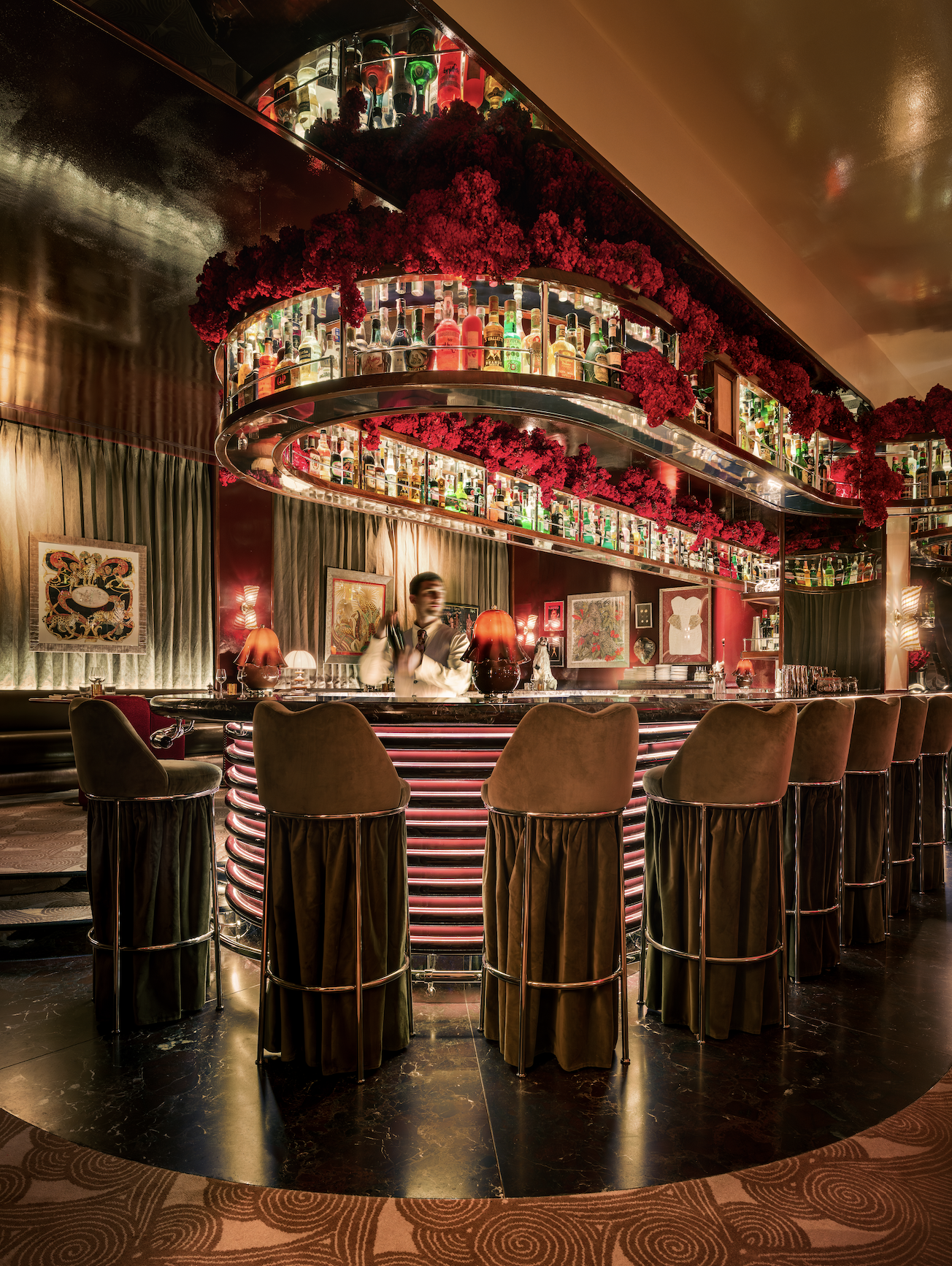 GLORIA DUBLIN BAR JEROME GALLAND.png