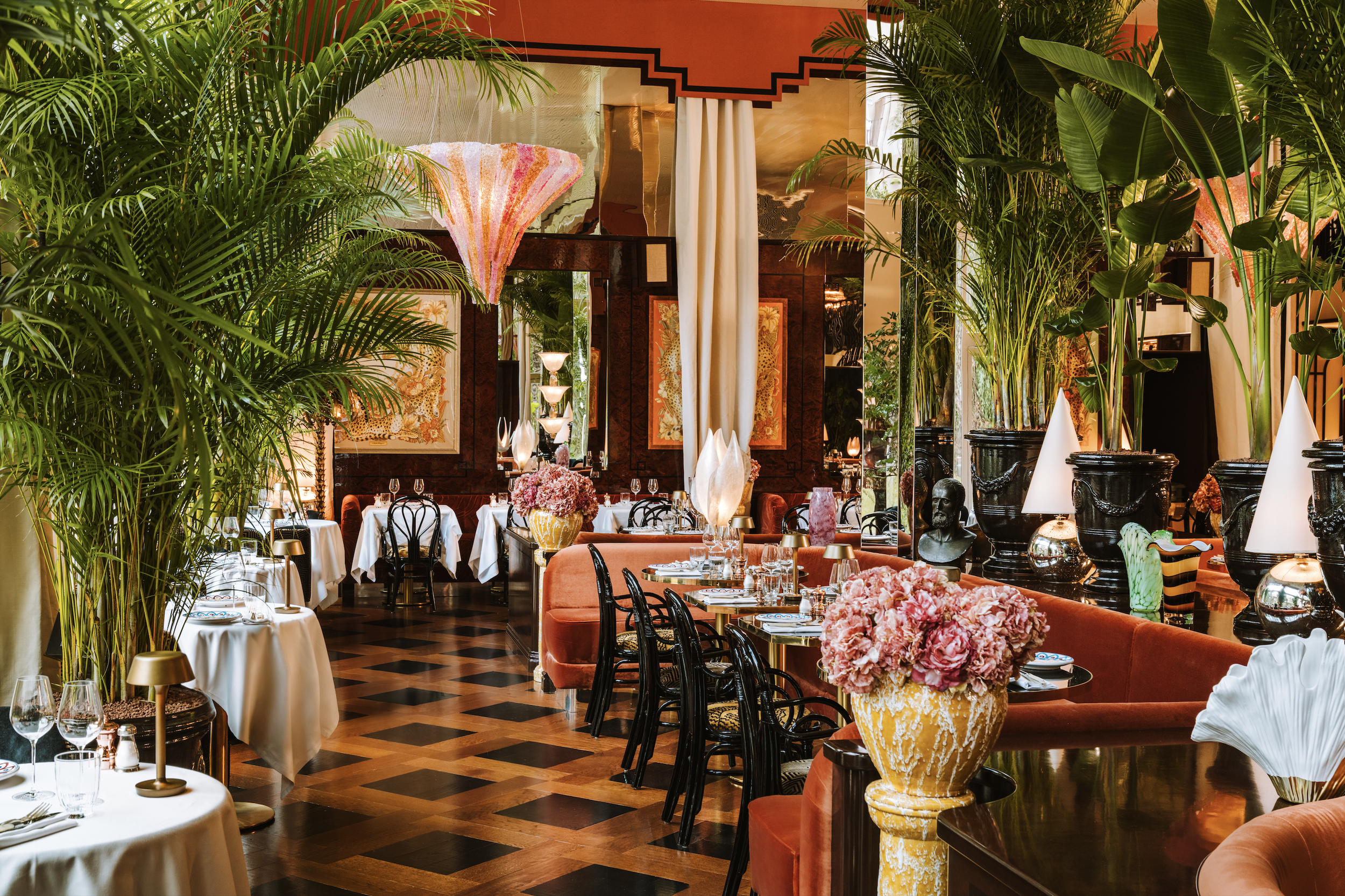 GLORIA BARCELONA MAIN ROOM JOANN PAI.png