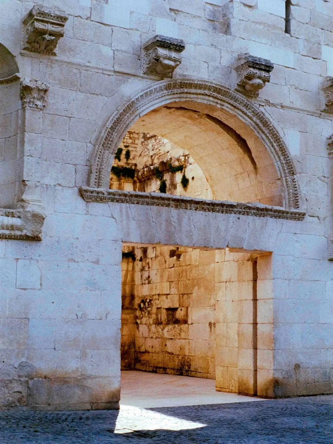 Croatia on film⁠
Shot - @by_griffin⁠
Processed by @primitivephotolabs⁠
⁠
#croatia #visitcroatia #35mmFilm #FilmIsGood #AnalogPhotography #AnalogFeatures