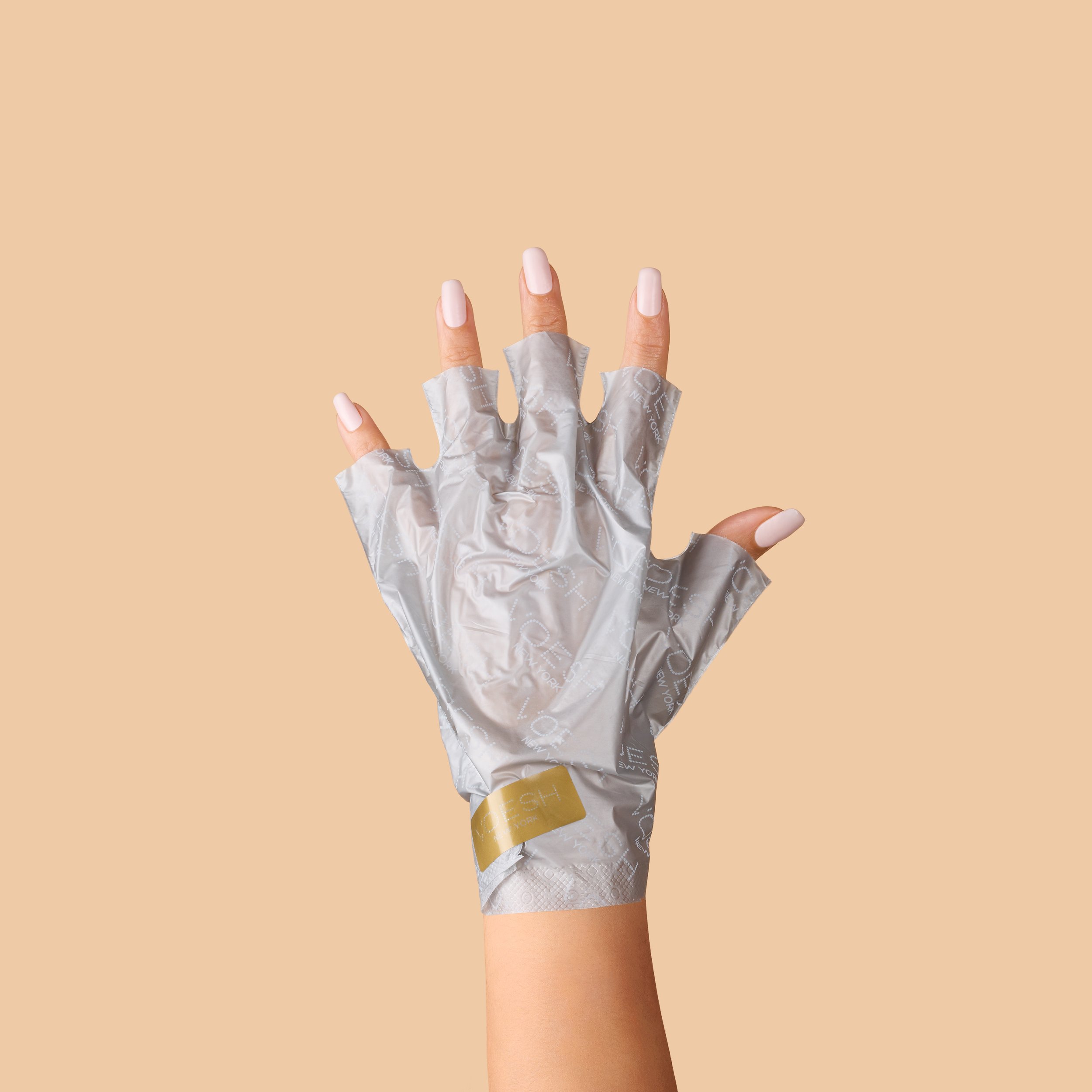 VOESH-Collagen-Gloves-with-Argan-Oil-Floral-Extracts-Promo-16-4672px.jpg