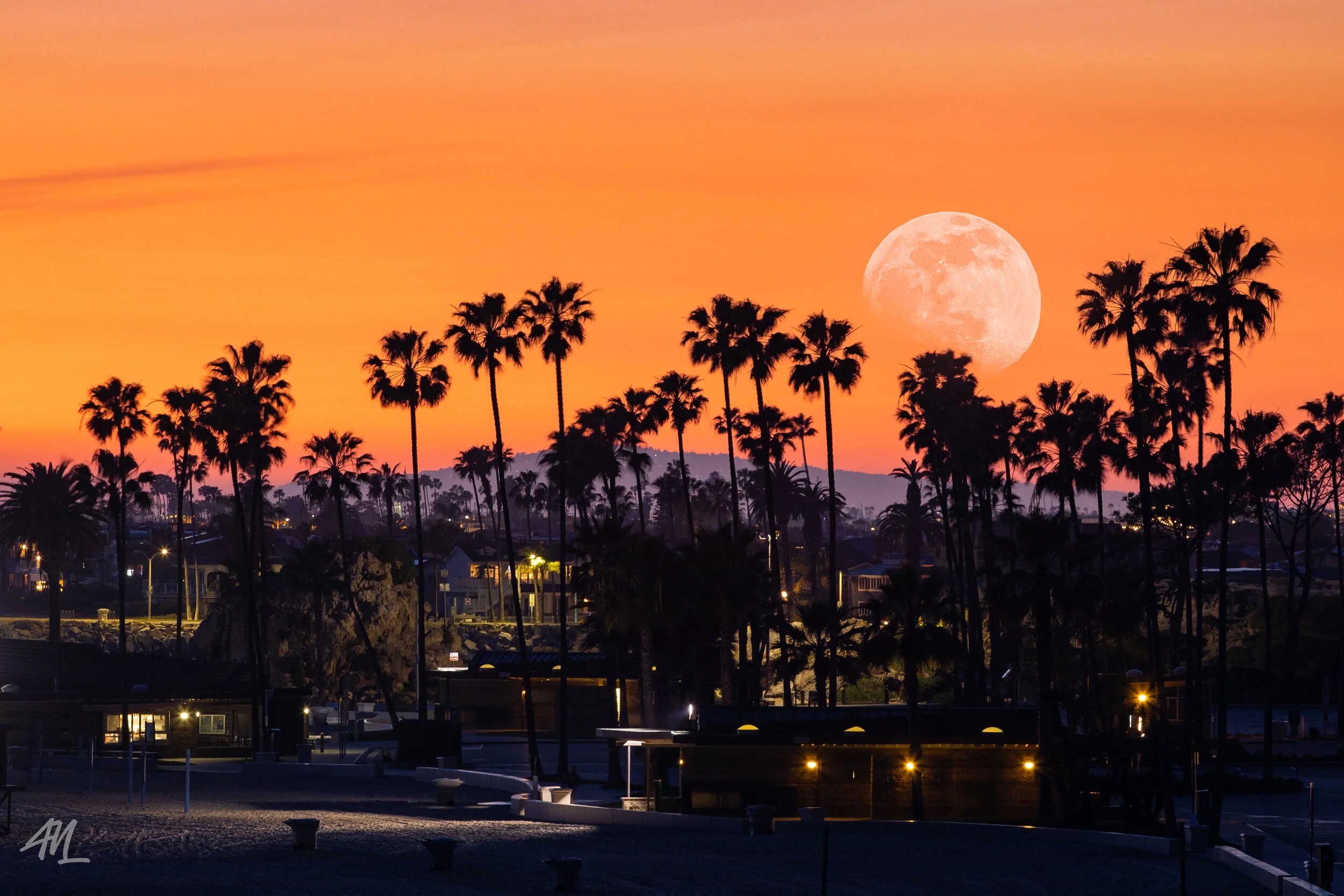 20200330-fake moon 3.jpg