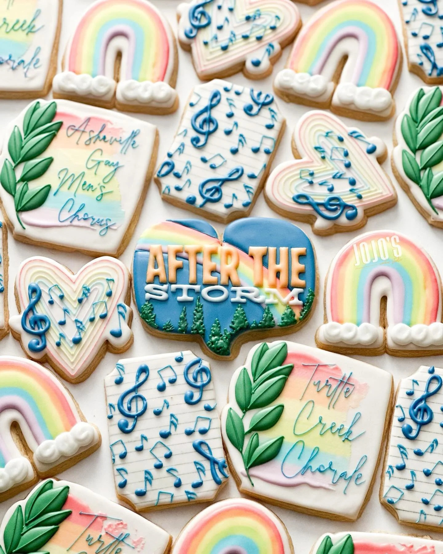 After the storm, comes a rainbow! 🌈🧡

Cutters by: @kaleidacuts , @thesweetdesignsshoppe , @thecookiery.ca 

#cookiedecorating #decoratedcookies #cookieart #icedcookies #cookiesofinstagram #edibleart #sugarcookies #instacookies #customdecoratedcooki