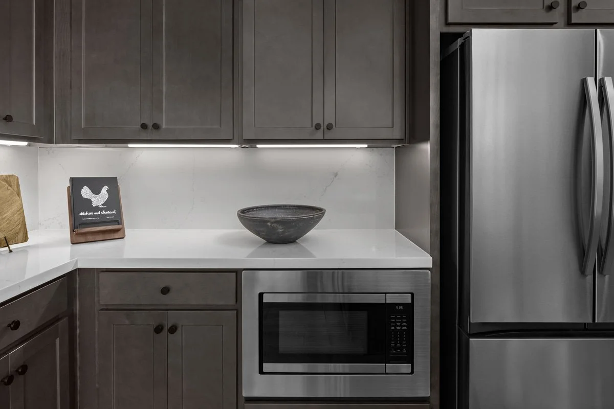 kbsac_quarryrow_plan1719-kitchencountertops-cameo_1209b-1200.jpg